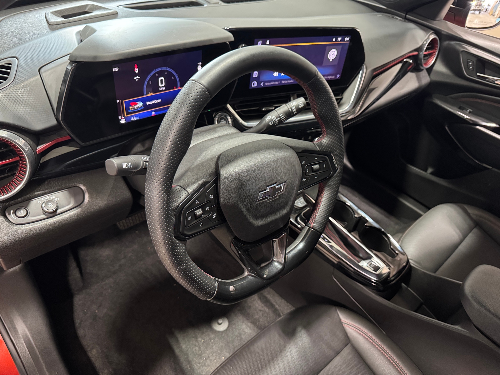 Thumbnail: 2024 Chevrolet Trax - 2