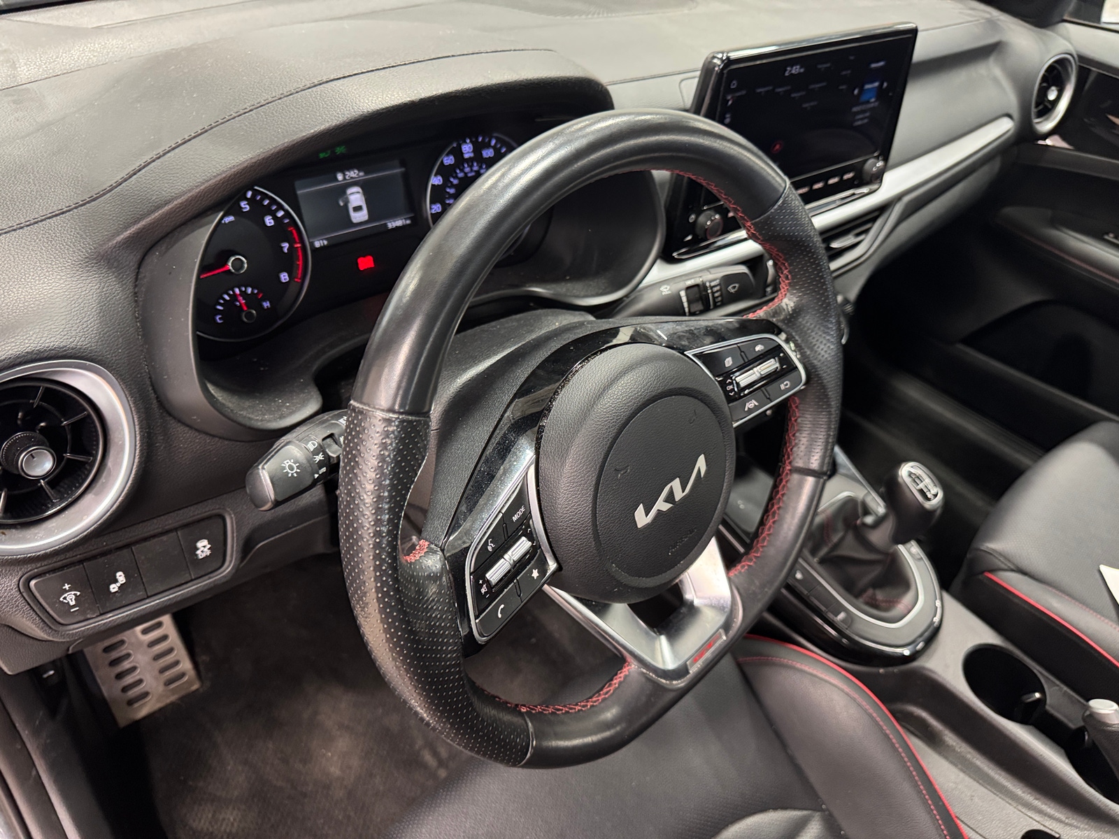Thumbnail: 2024 Kia Forte - 2