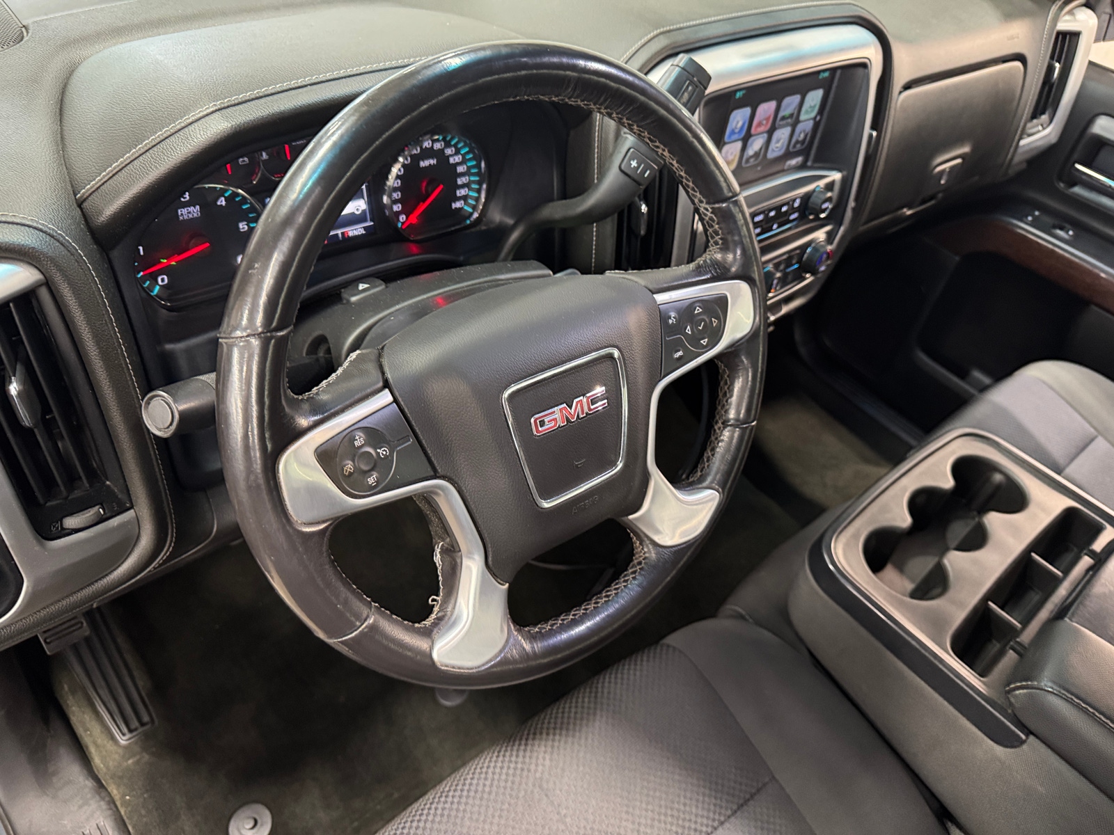 Thumbnail: 2018 GMC Sierra 1500 - 3