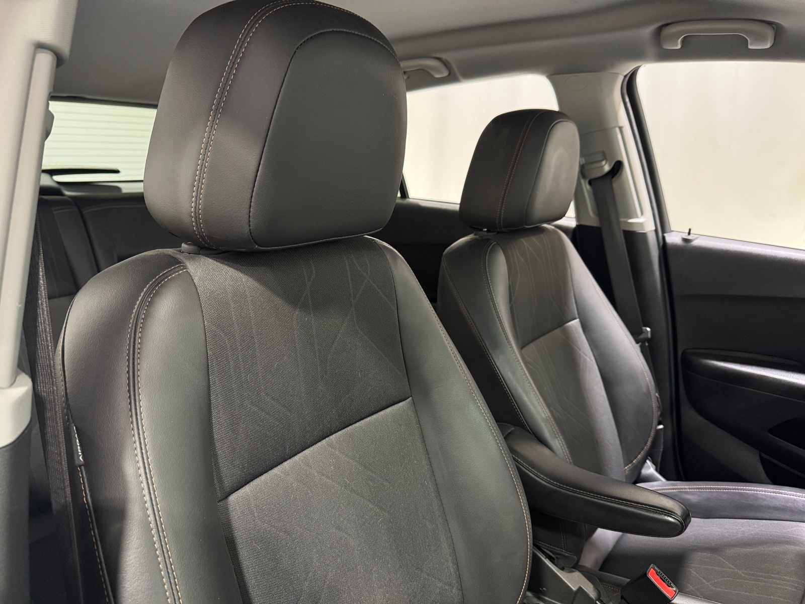 Thumbnail: 2022 Chevrolet Trax - 2