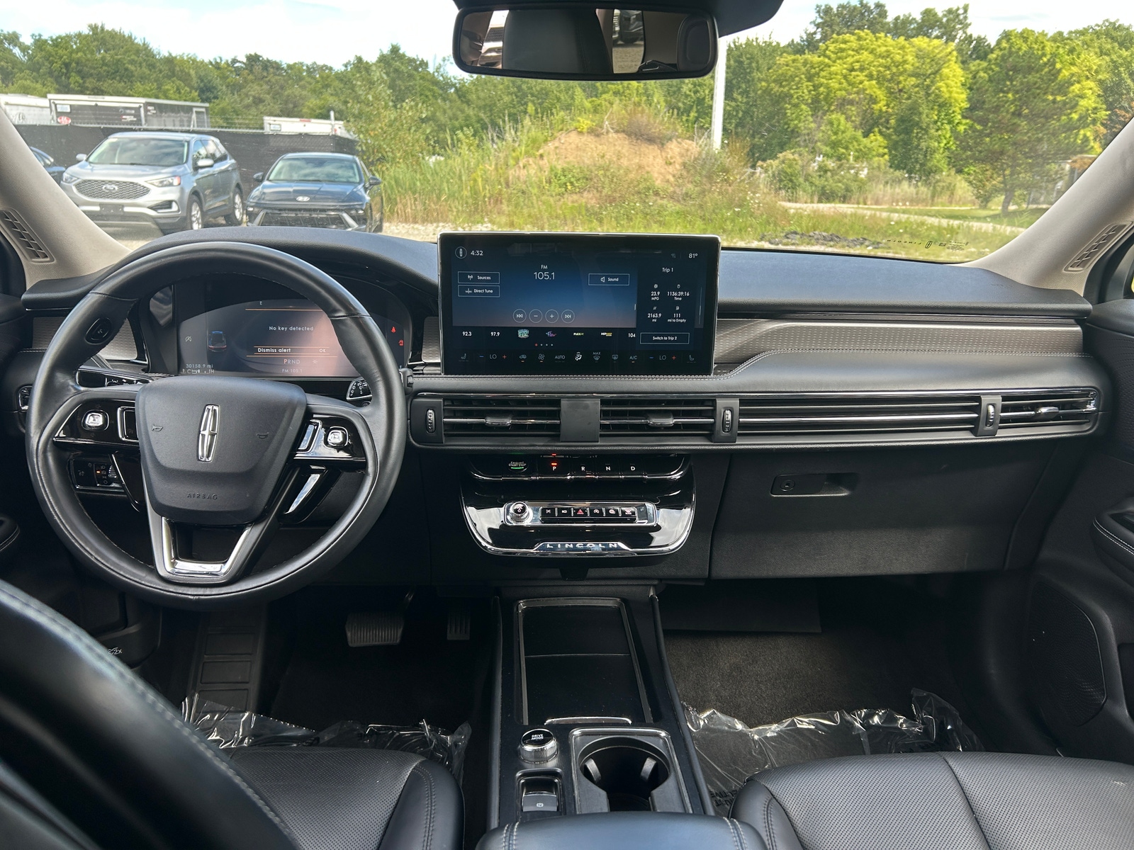 Thumbnail: 2024 Lincoln Corsair - 3