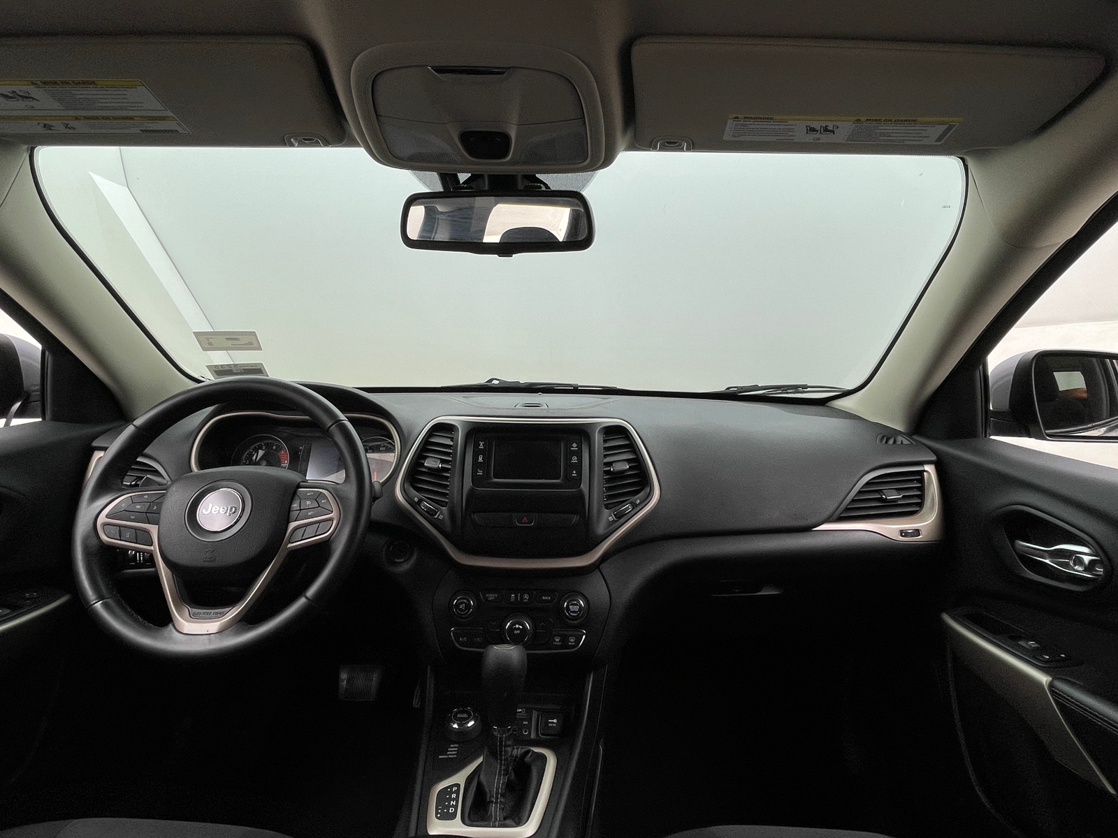 Thumbnail: 2017 Jeep Cherokee - 3