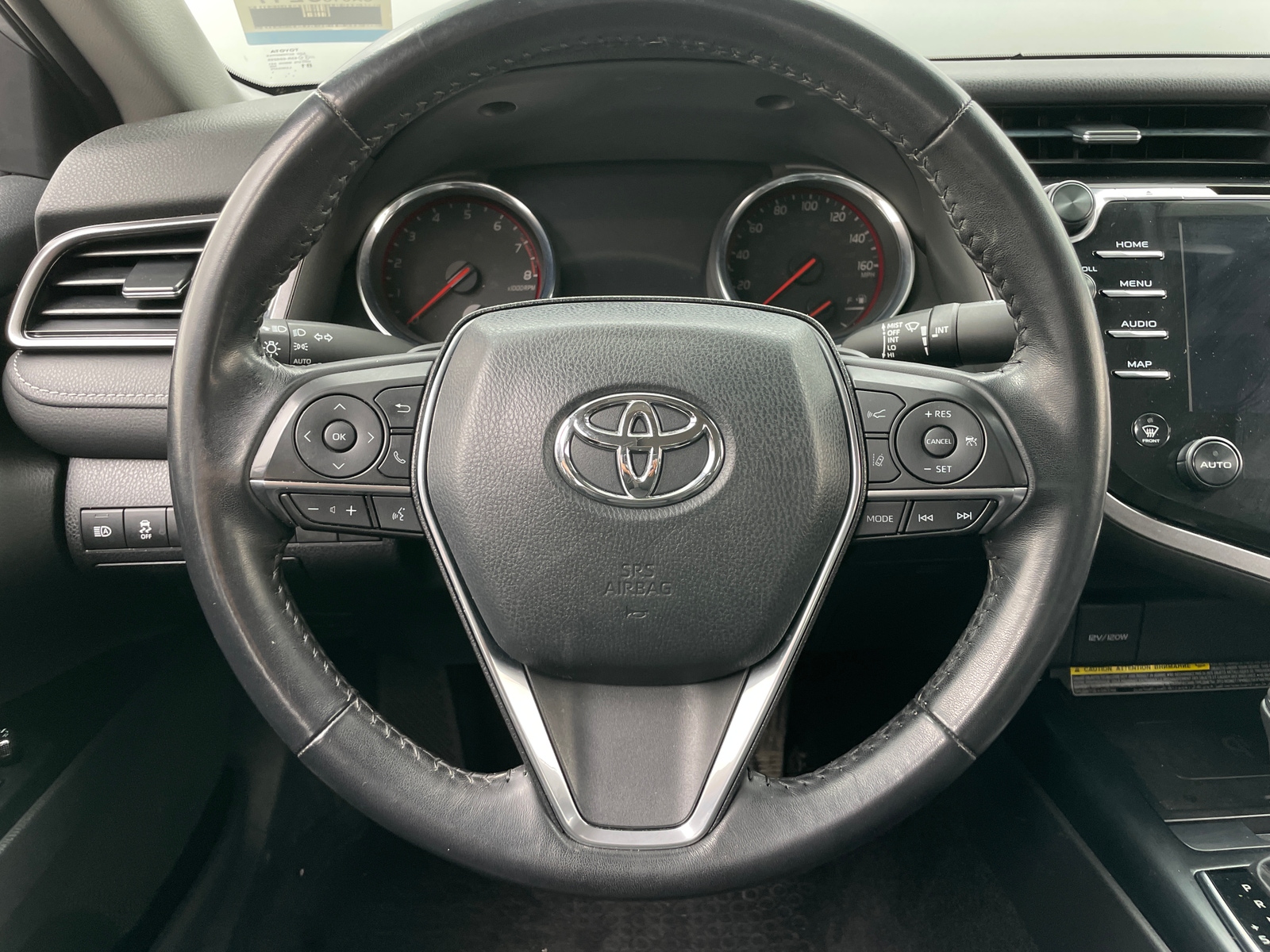 Thumbnail: 2019 Toyota Camry - 4