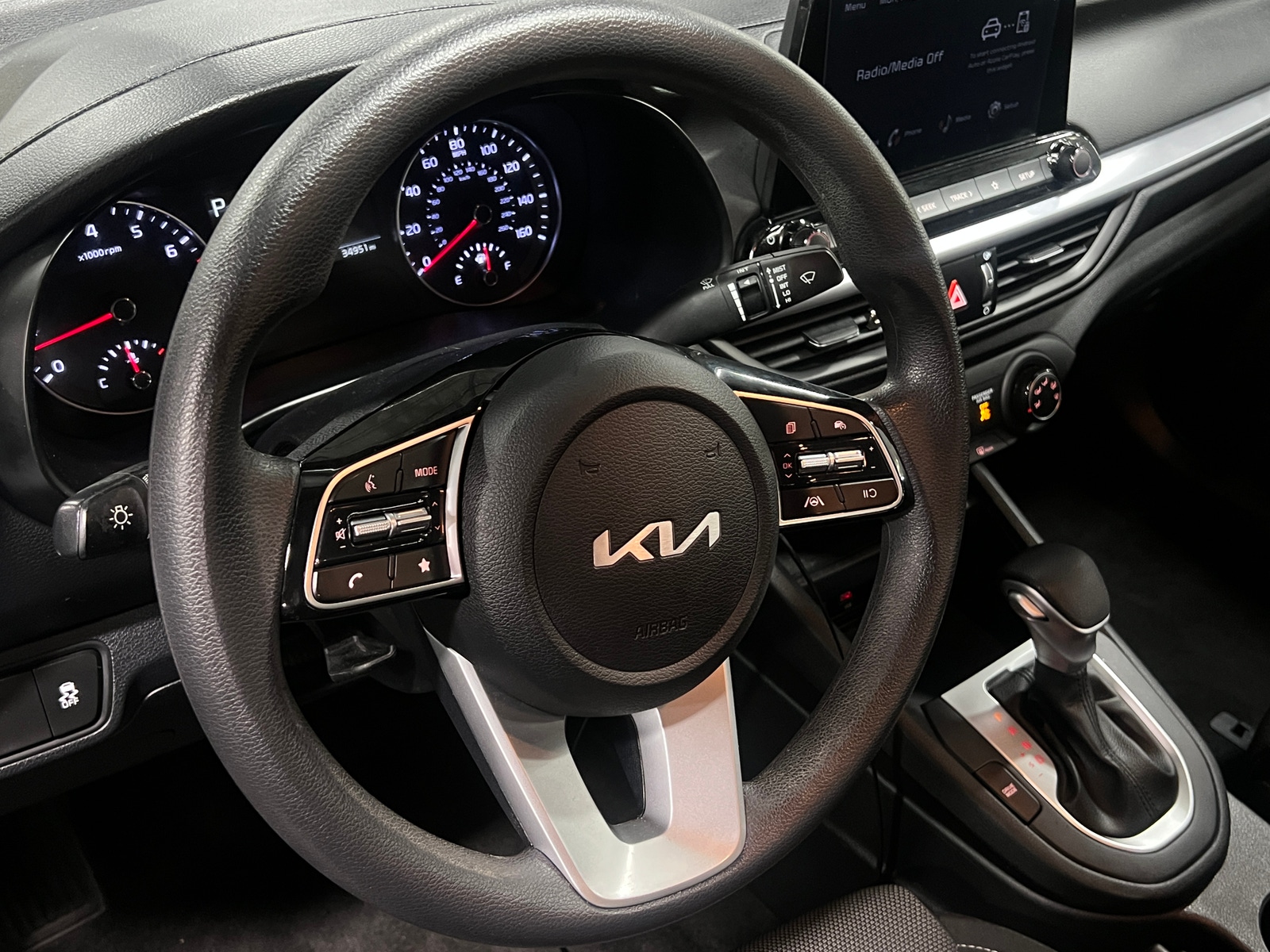 Thumbnail: 2022 Kia Forte - 5