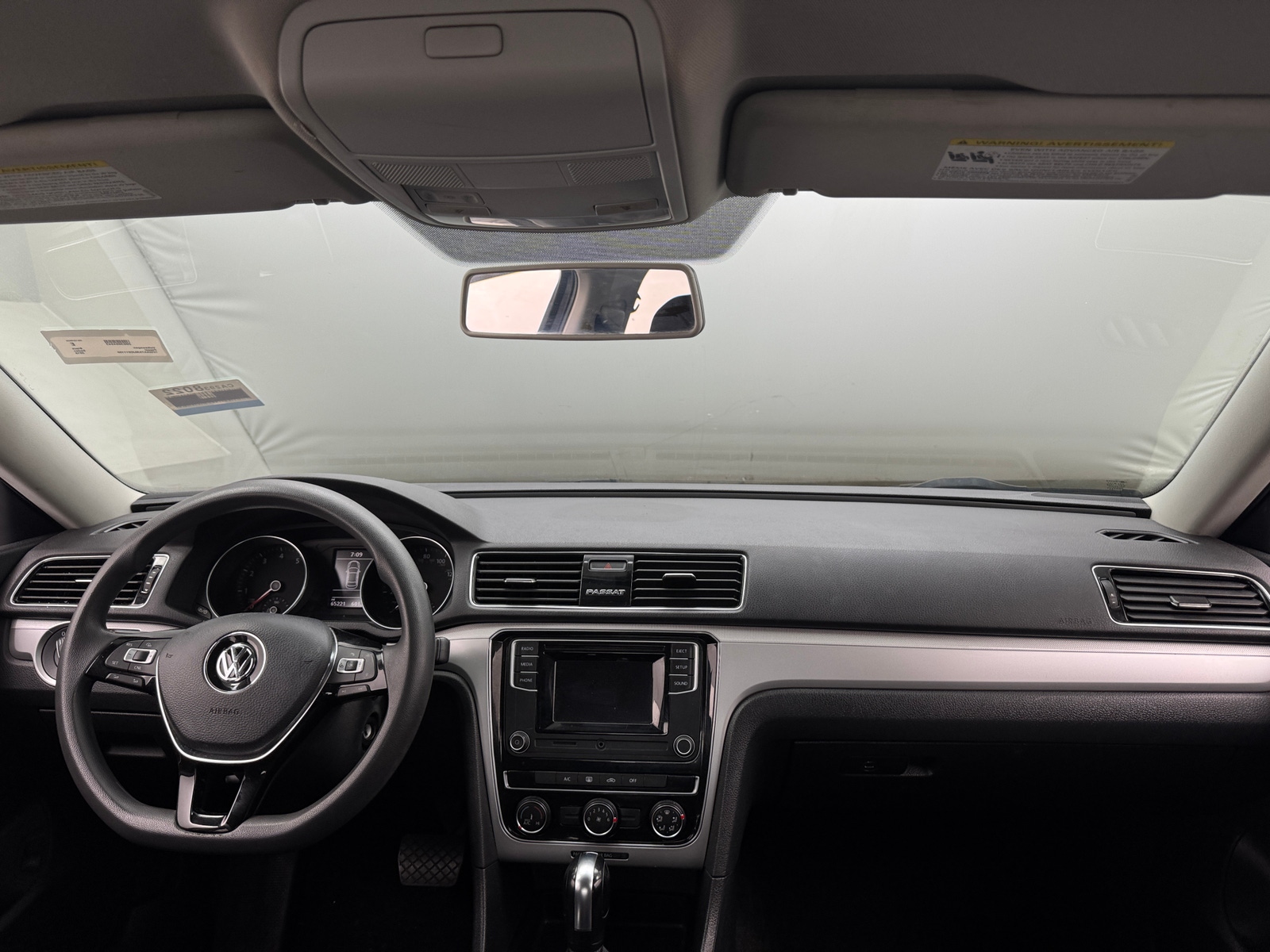 Thumbnail: 2018 Volkswagen Passat - 3