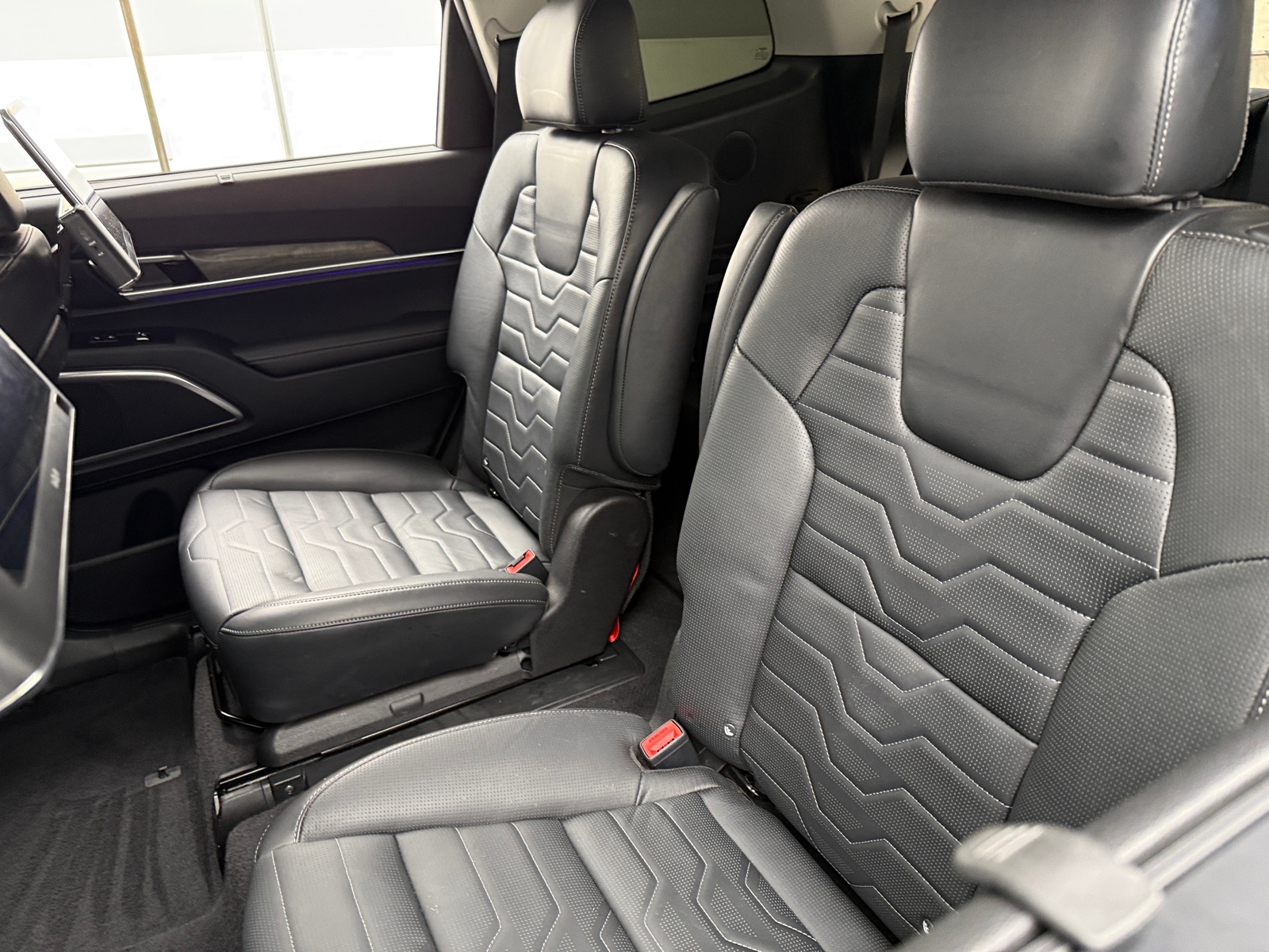 Thumbnail: 2022 Kia Telluride - 5