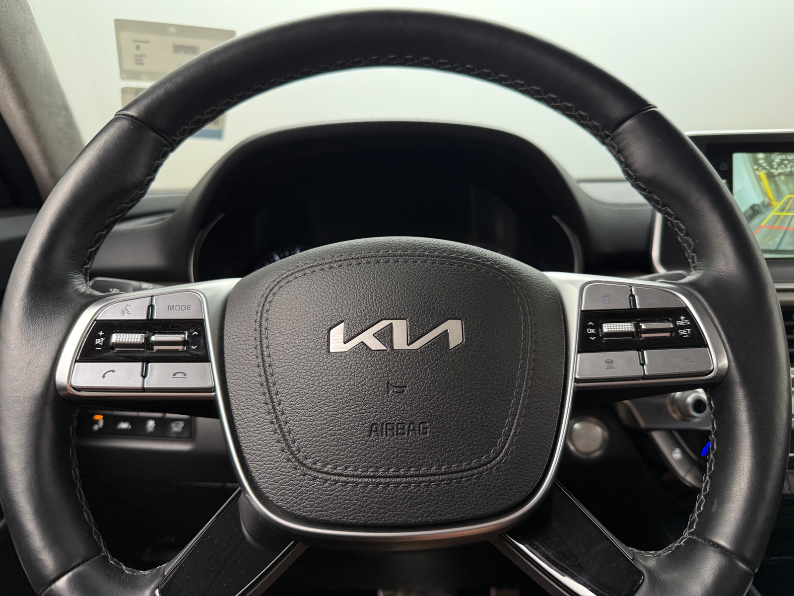 Thumbnail: 2022 Kia Telluride - 4