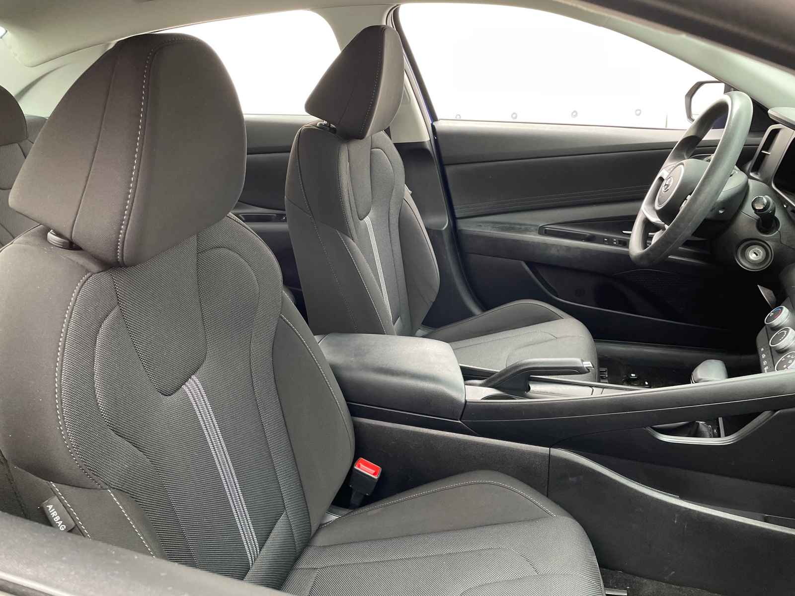 Thumbnail: 2023 Hyundai Elantra - 2