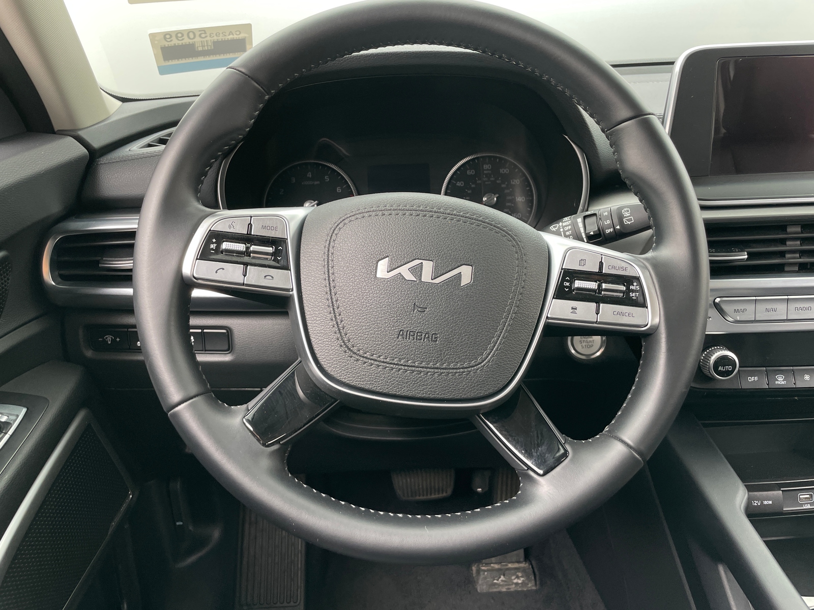 Thumbnail: 2022 Kia Telluride - 4