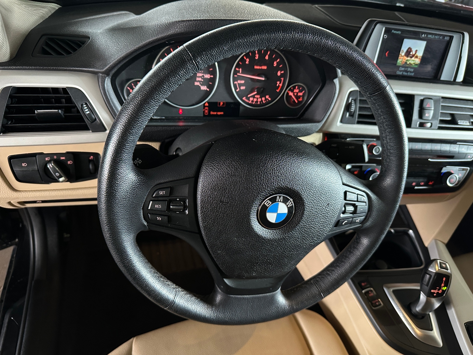 Thumbnail: 2018 BMW 3 Series - 4