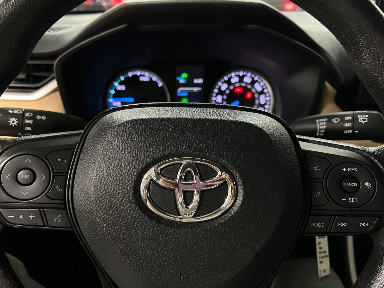 Thumbnail: 2022 Toyota RAV4 - 5