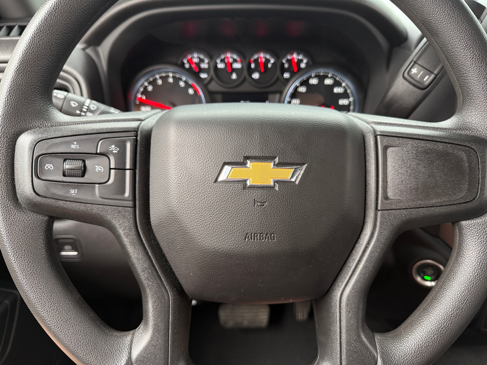 Thumbnail: 2023 Chevrolet Silverado 1500 - 5
