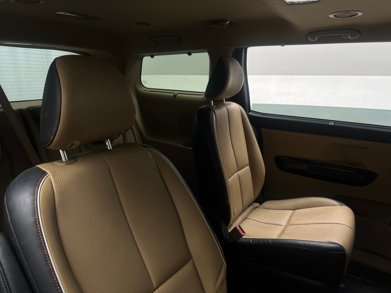 Thumbnail: 2021 Kia Sedona - 5
