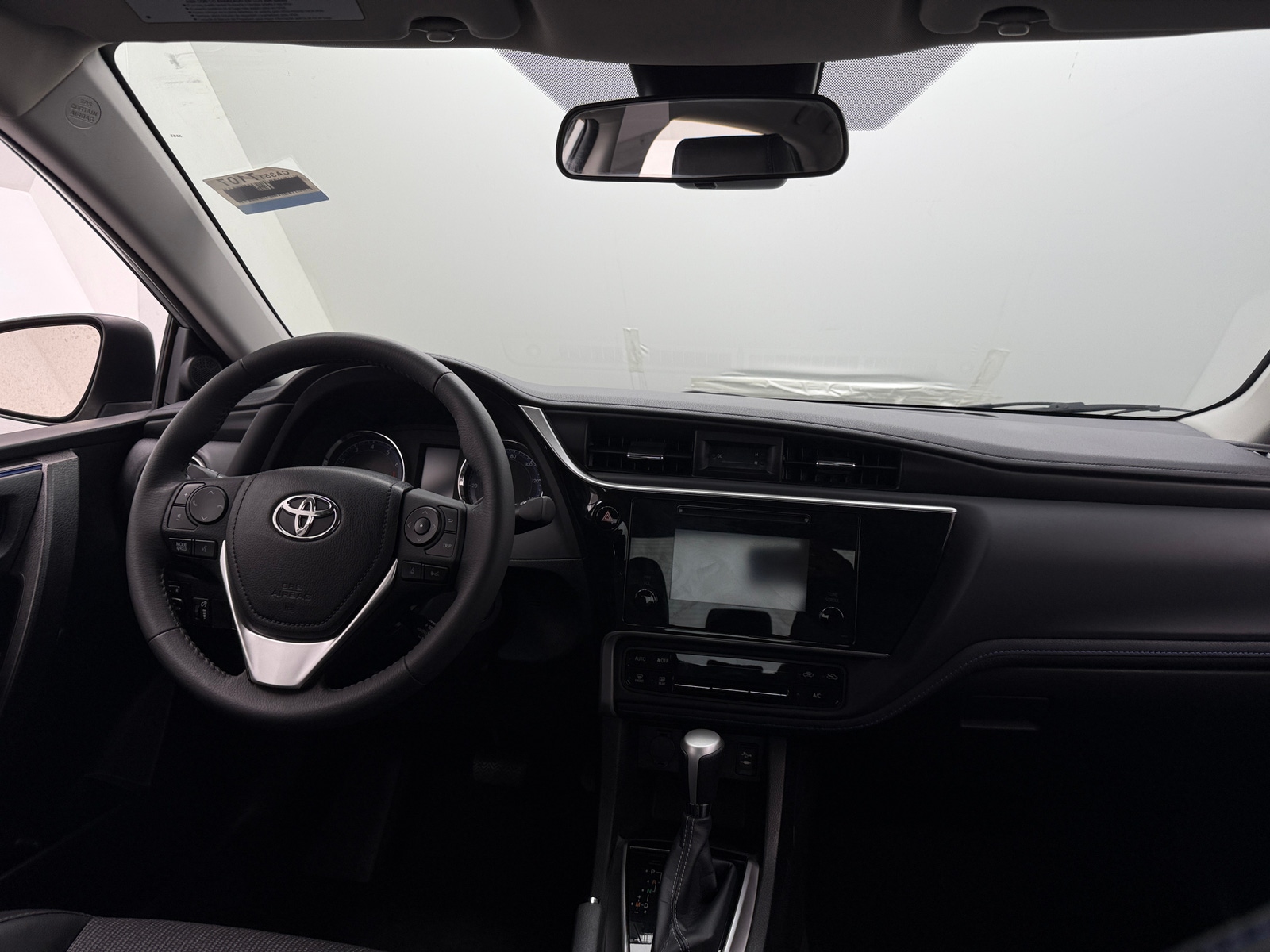 Thumbnail: 2018 Toyota Corolla - 3