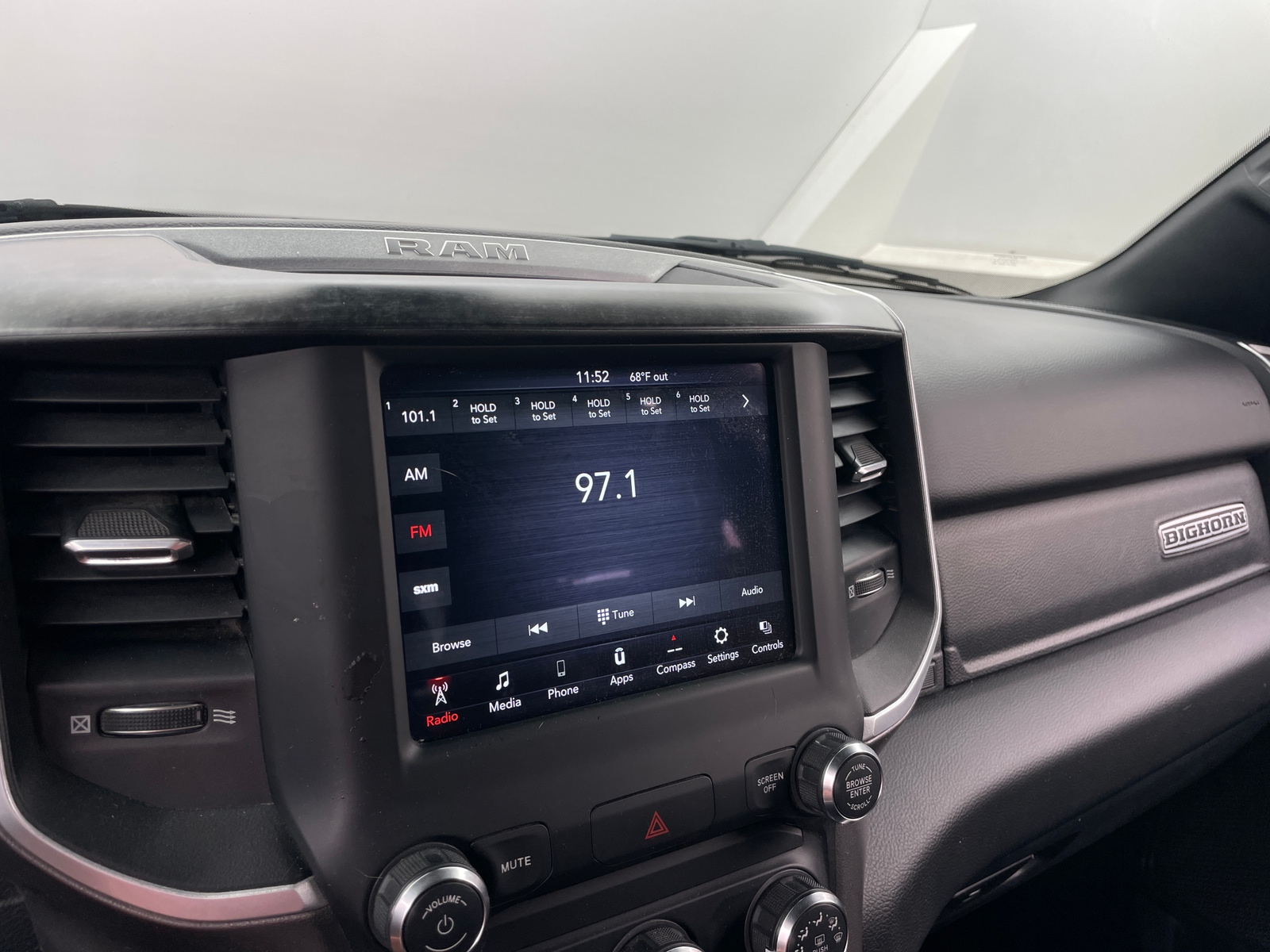 Thumbnail: 2020 RAM 1500 - 4