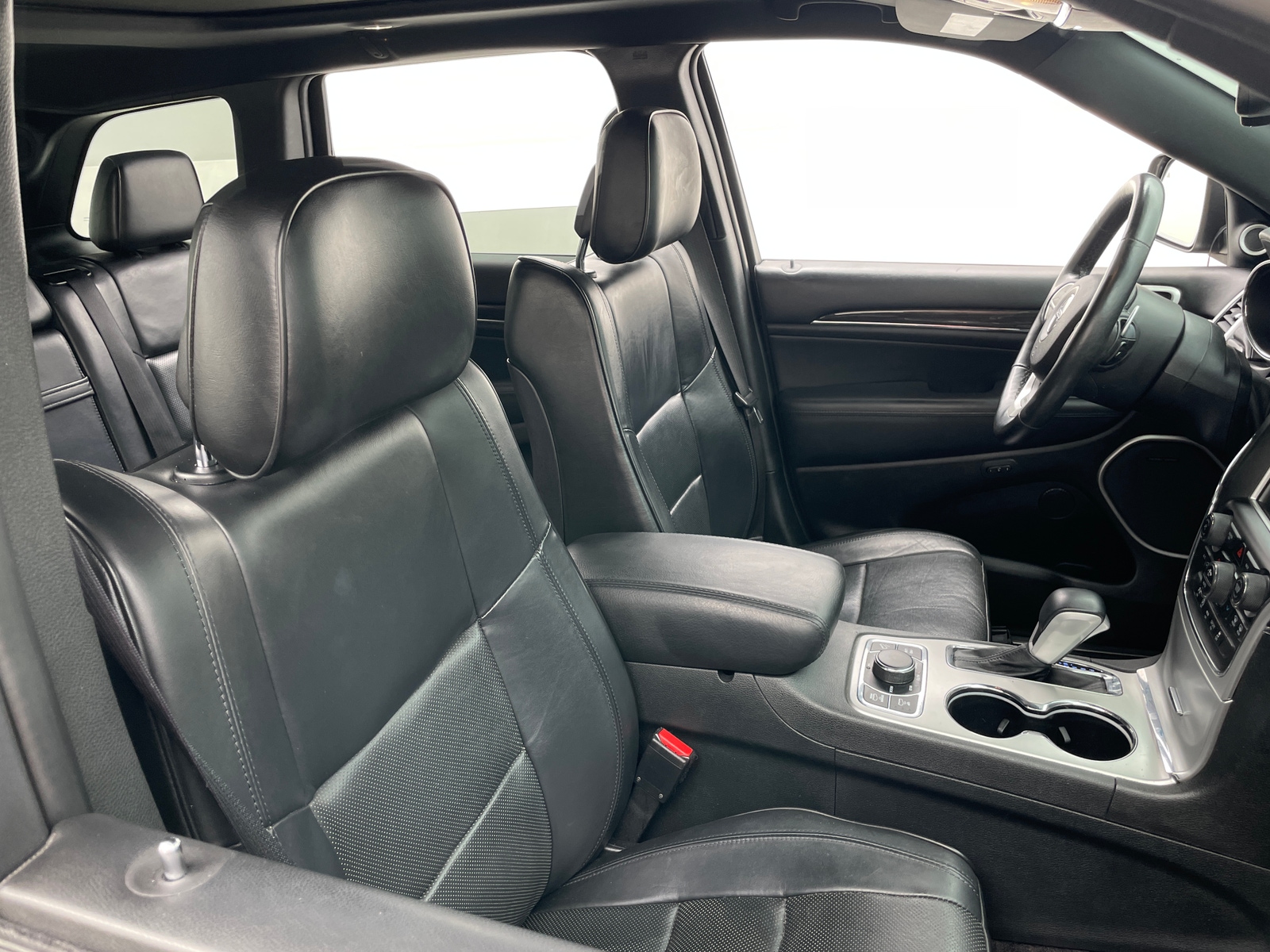Thumbnail: 2016 Jeep Grand Cherokee - 2