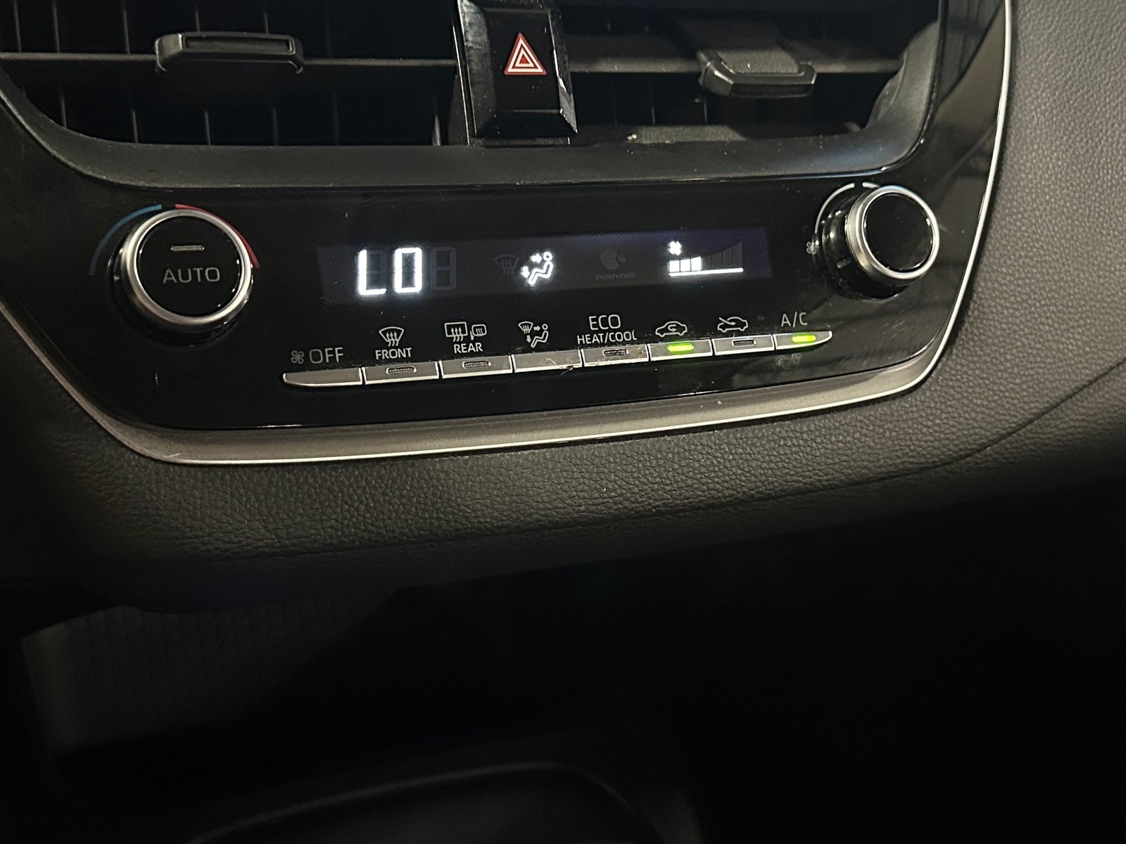 Thumbnail: 2021 Toyota Corolla - 4