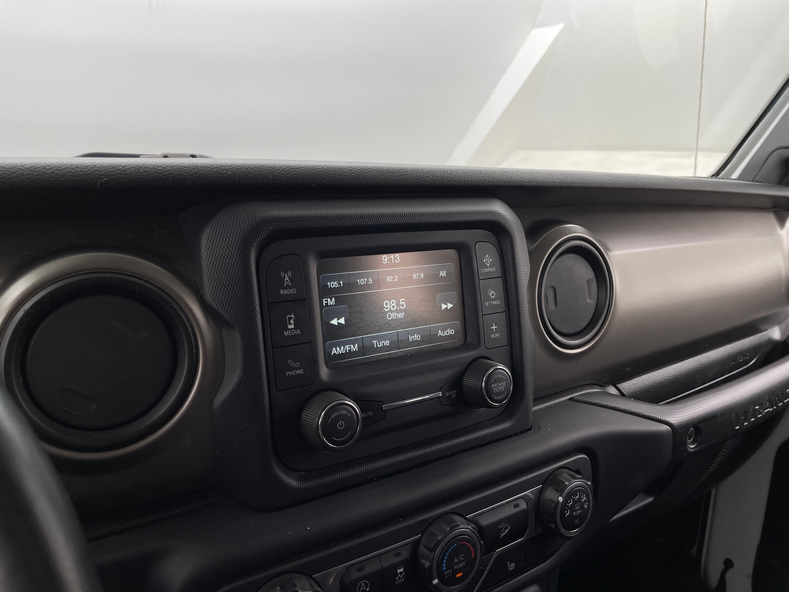 Thumbnail: 2018 Jeep Wrangler - 4
