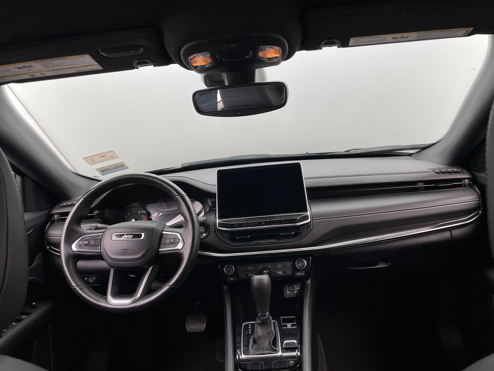 Thumbnail: 2022 Jeep Compass - 3