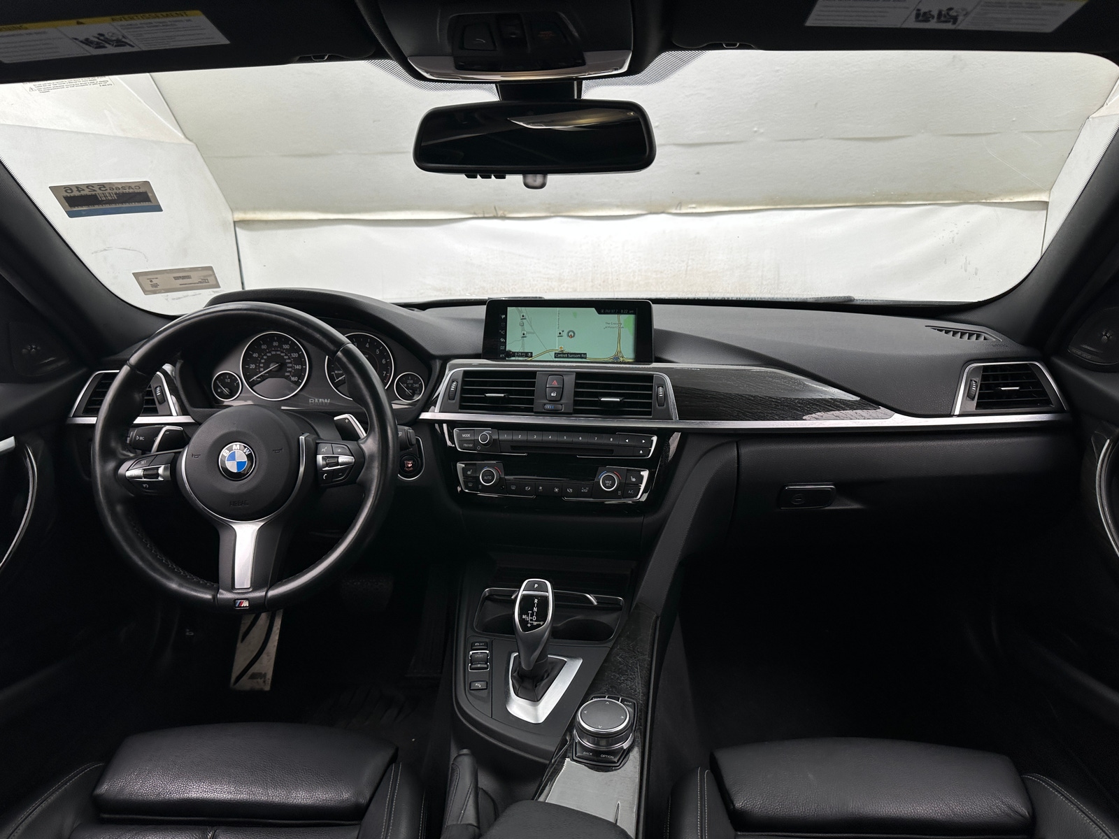 Thumbnail: 2017 BMW 3 Series - 2