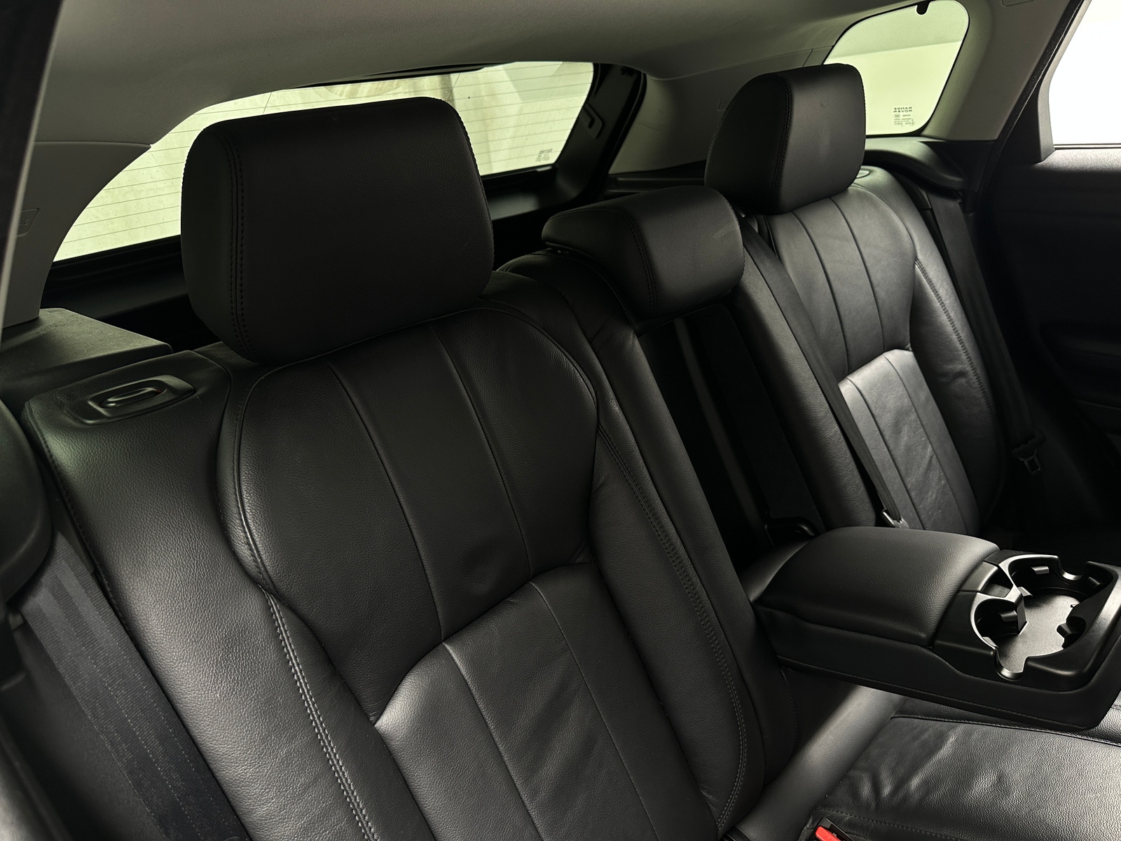Thumbnail: 2017 Land Rover Range Rover Evoque - 5