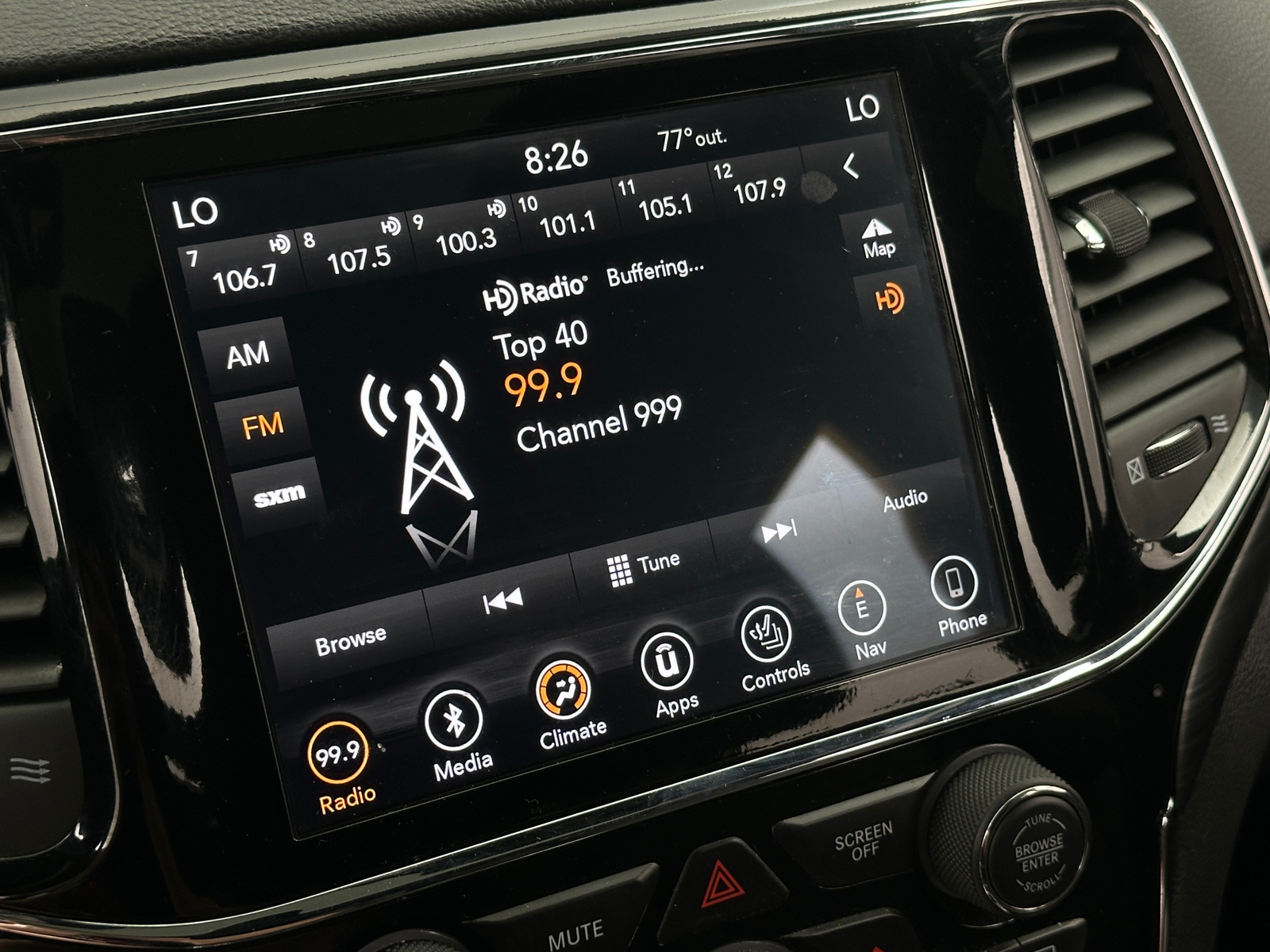 Thumbnail: 2019 Jeep Grand Cherokee - 4