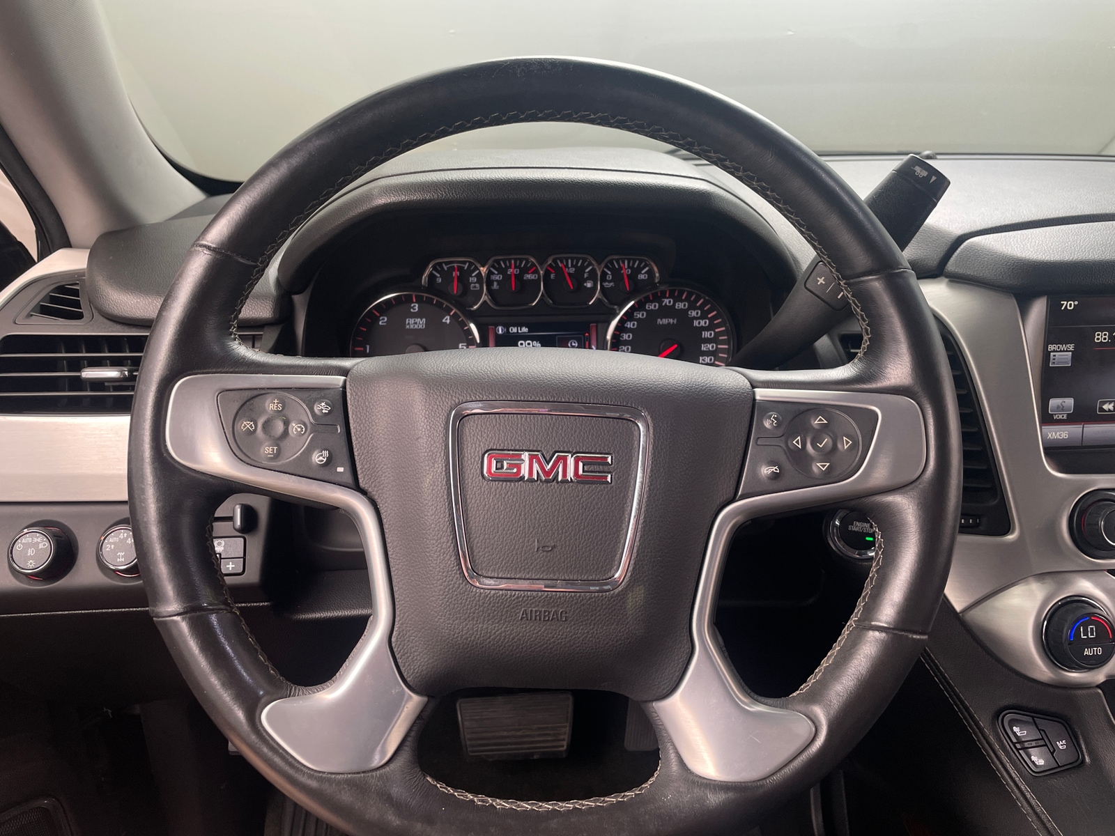 Thumbnail: 2015 GMC Yukon - 4