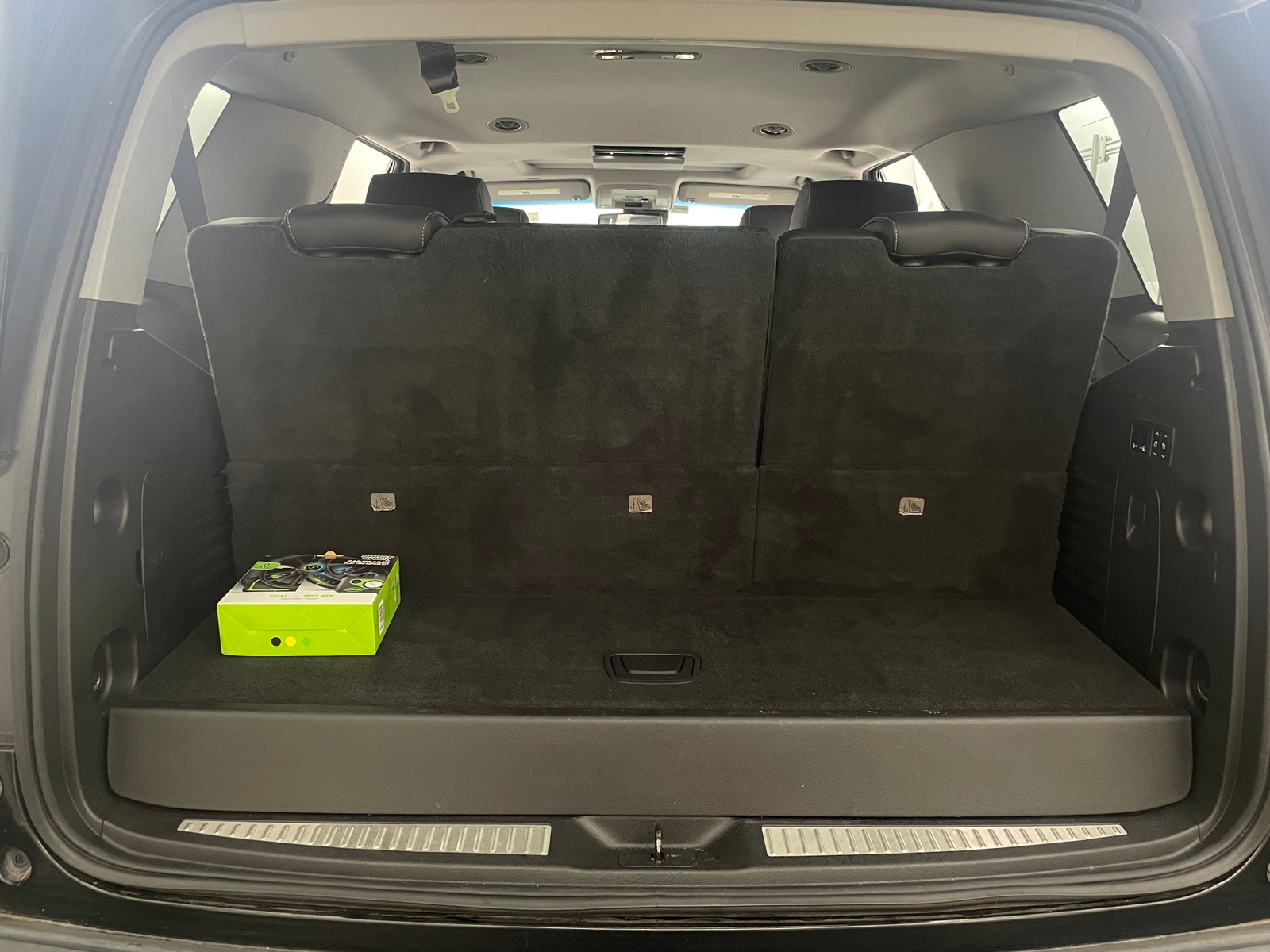 Thumbnail: 2015 GMC Yukon - 6