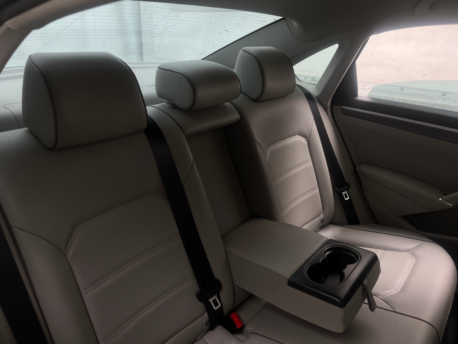 Thumbnail: 2018 Volkswagen Passat - 5