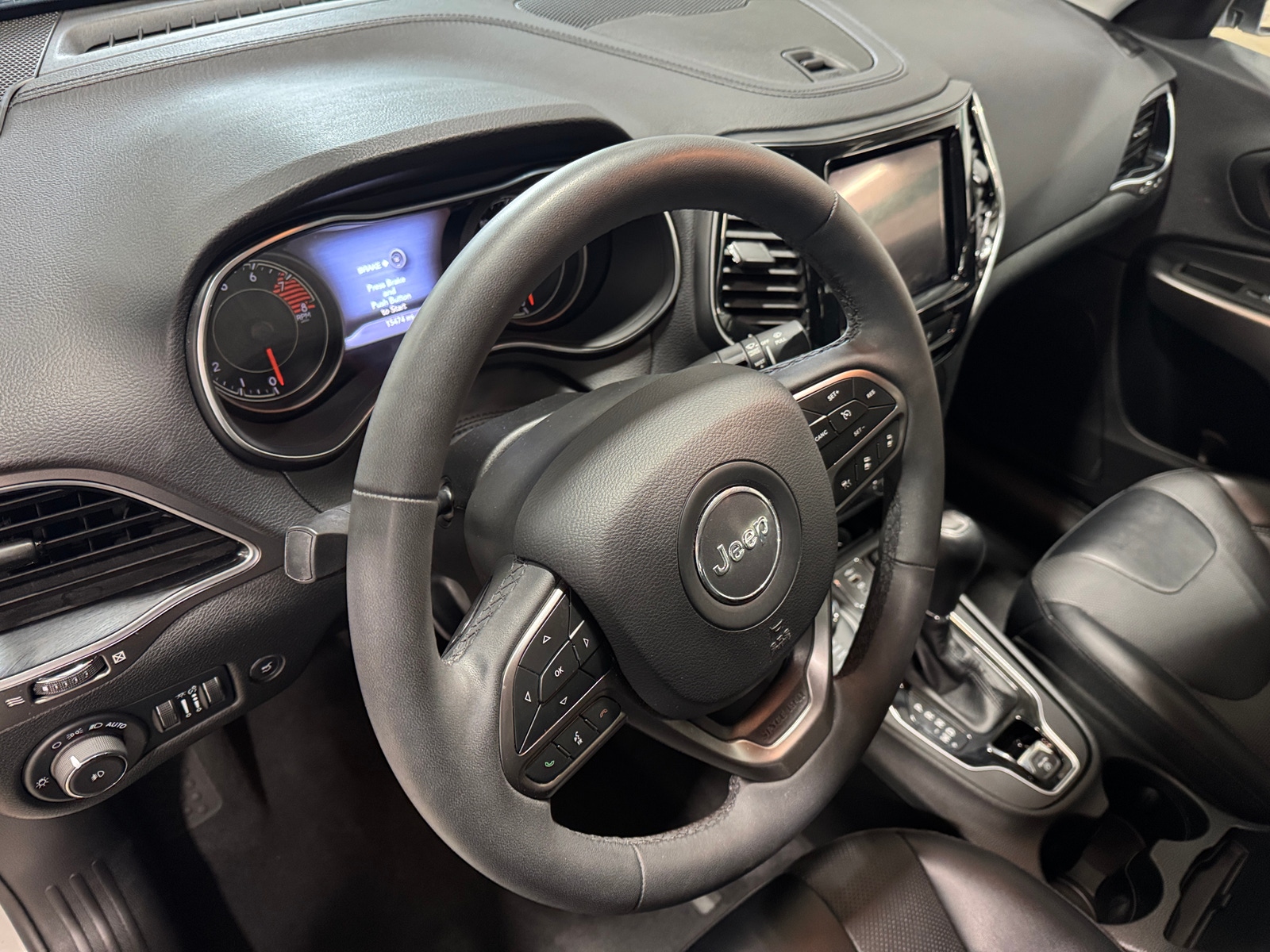 Thumbnail: 2022 Jeep Cherokee - 2