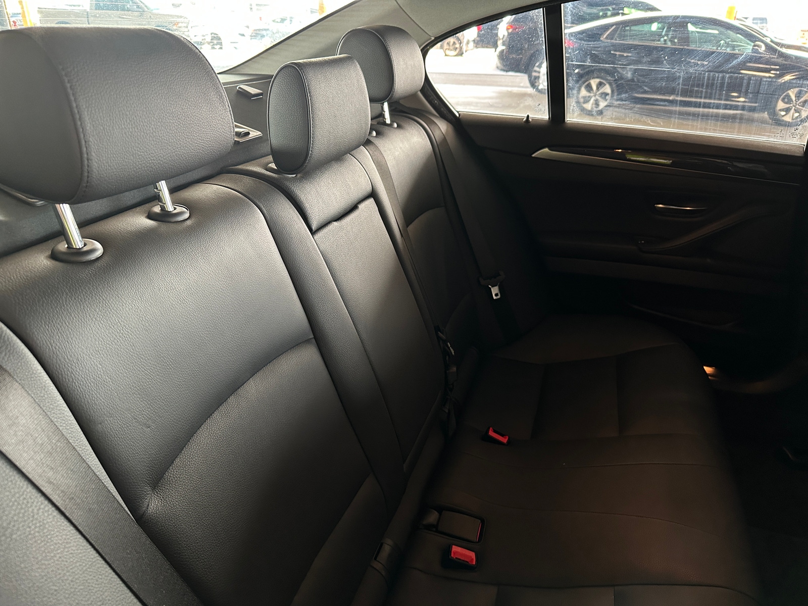 Thumbnail: 2016 BMW 5 Series - 5
