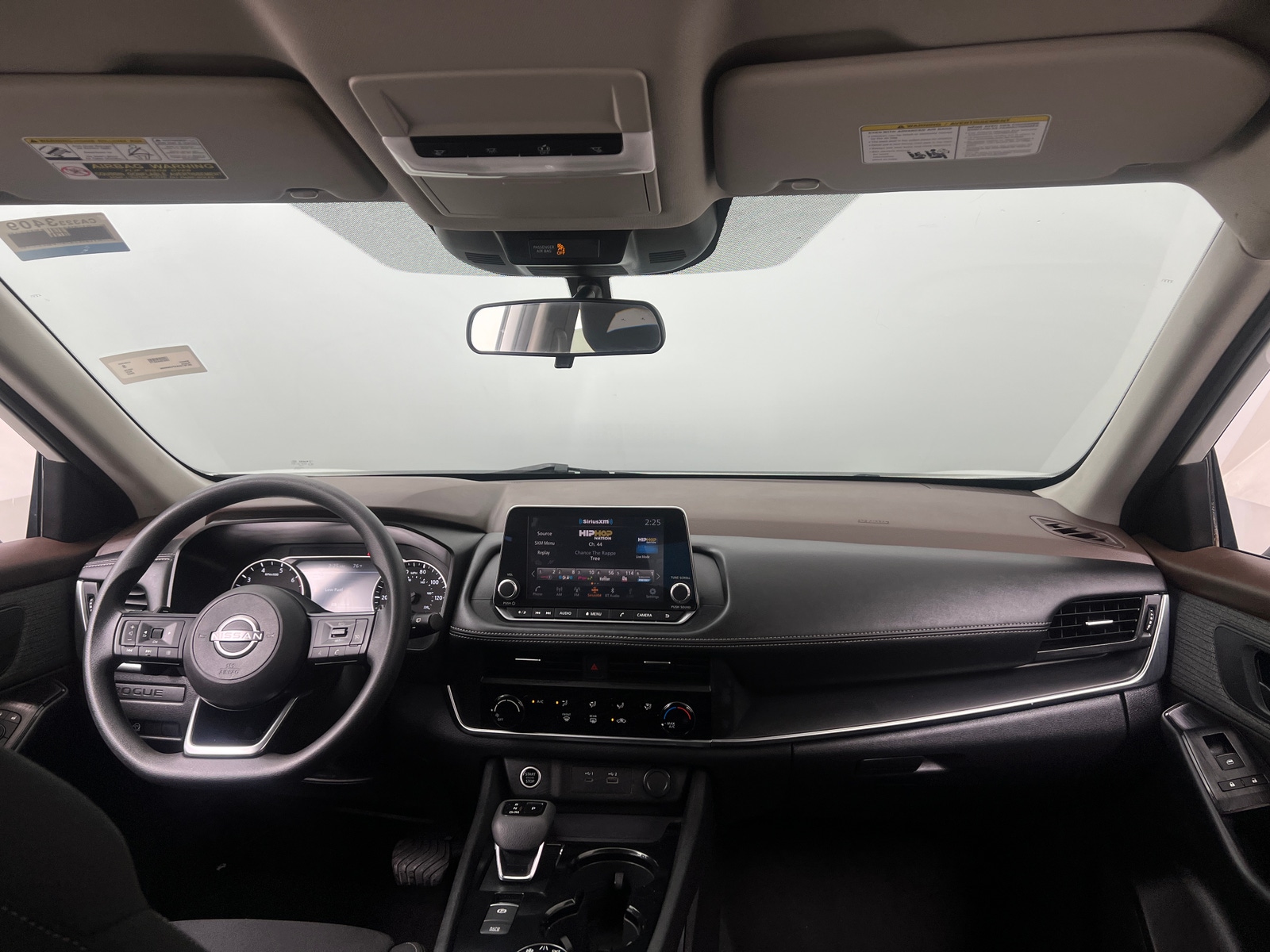 Thumbnail: 2023 Nissan Rogue - 3