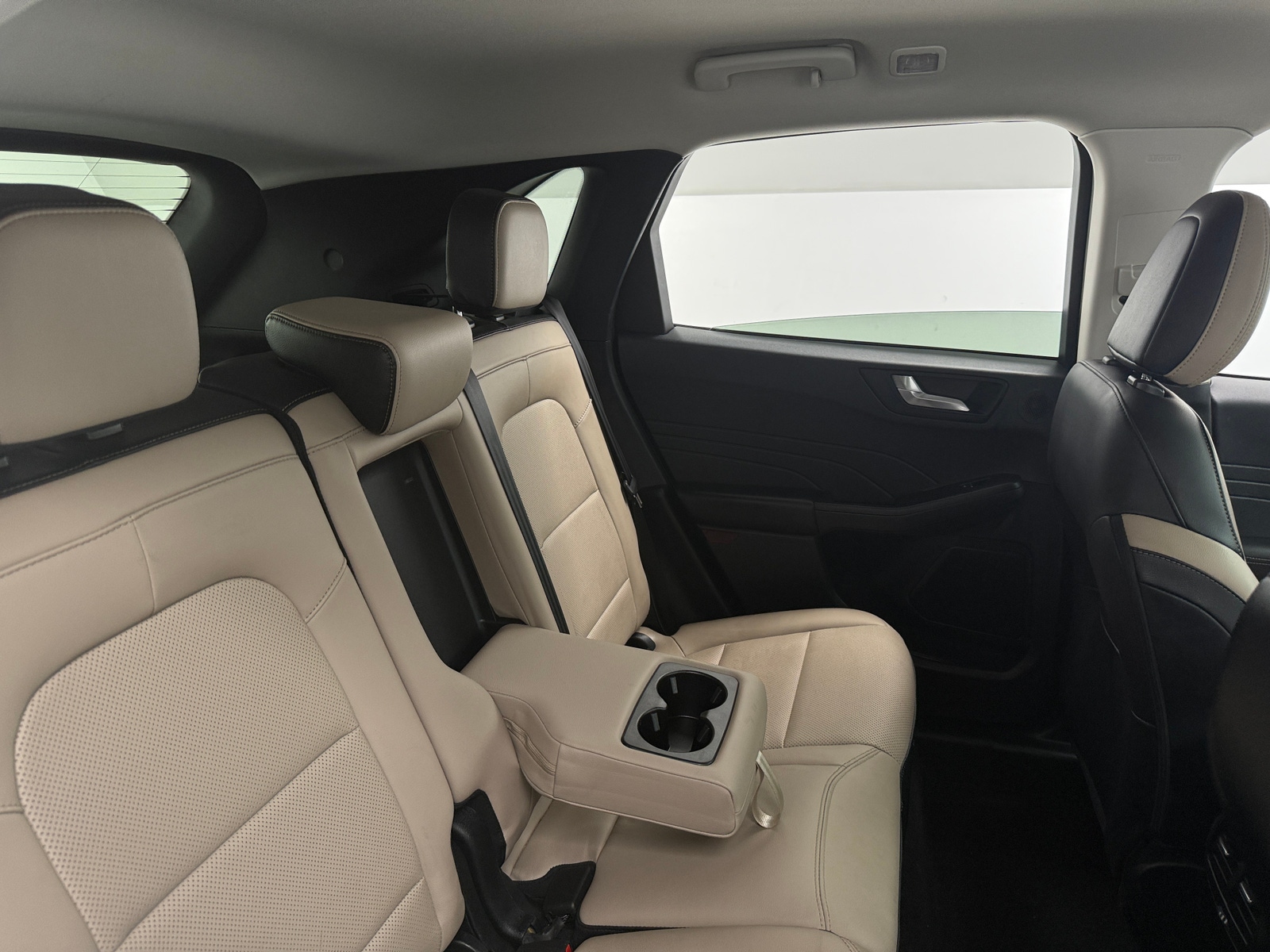 Thumbnail: 2021 Ford Escape - 5