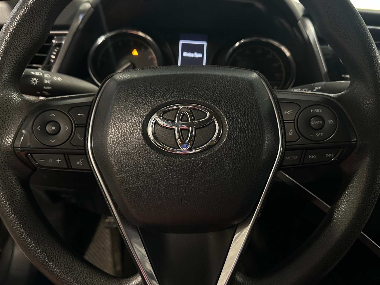 Thumbnail: 2019 Toyota Camry - 5