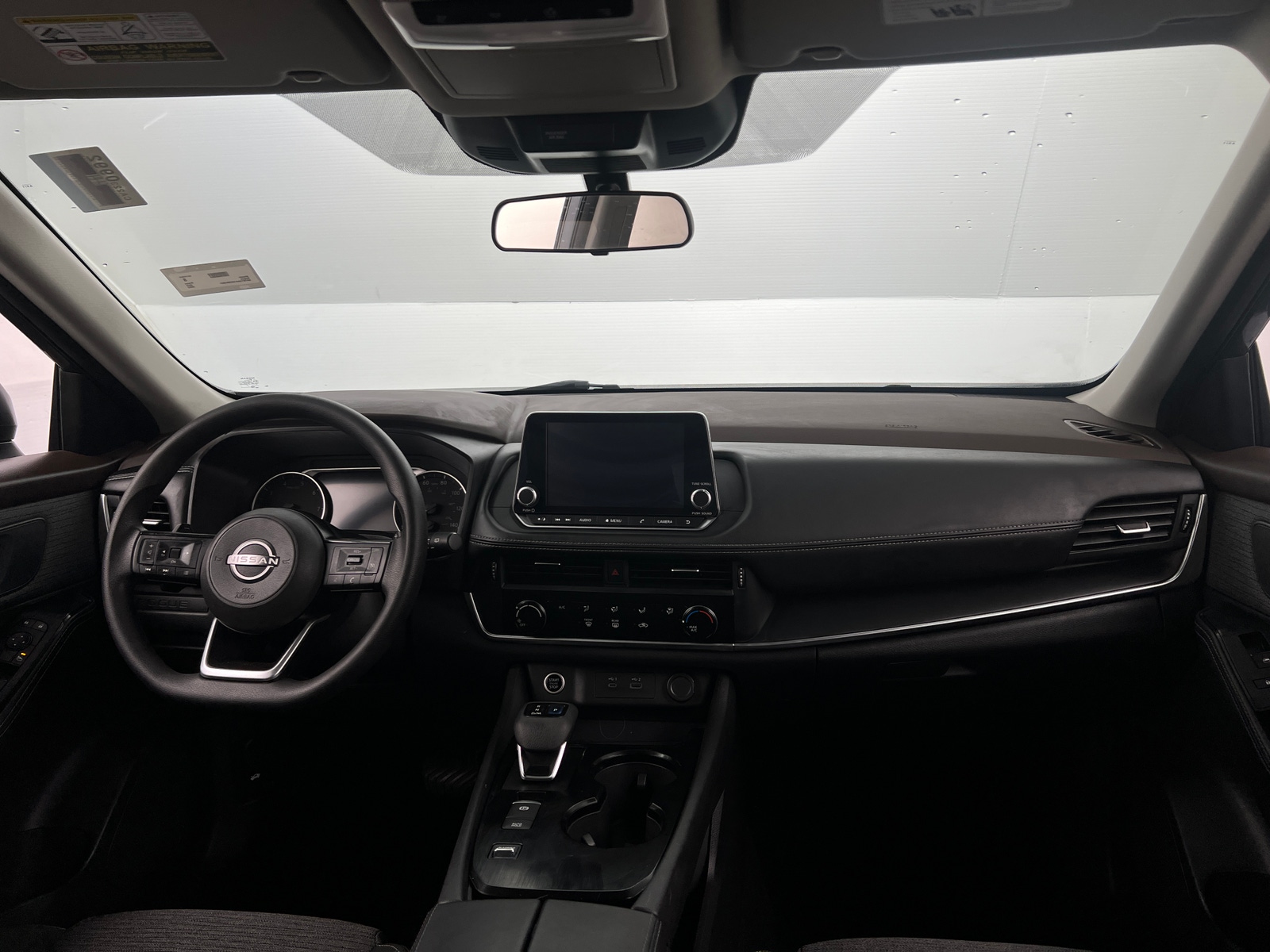 Thumbnail: 2022 Nissan Rogue - 3