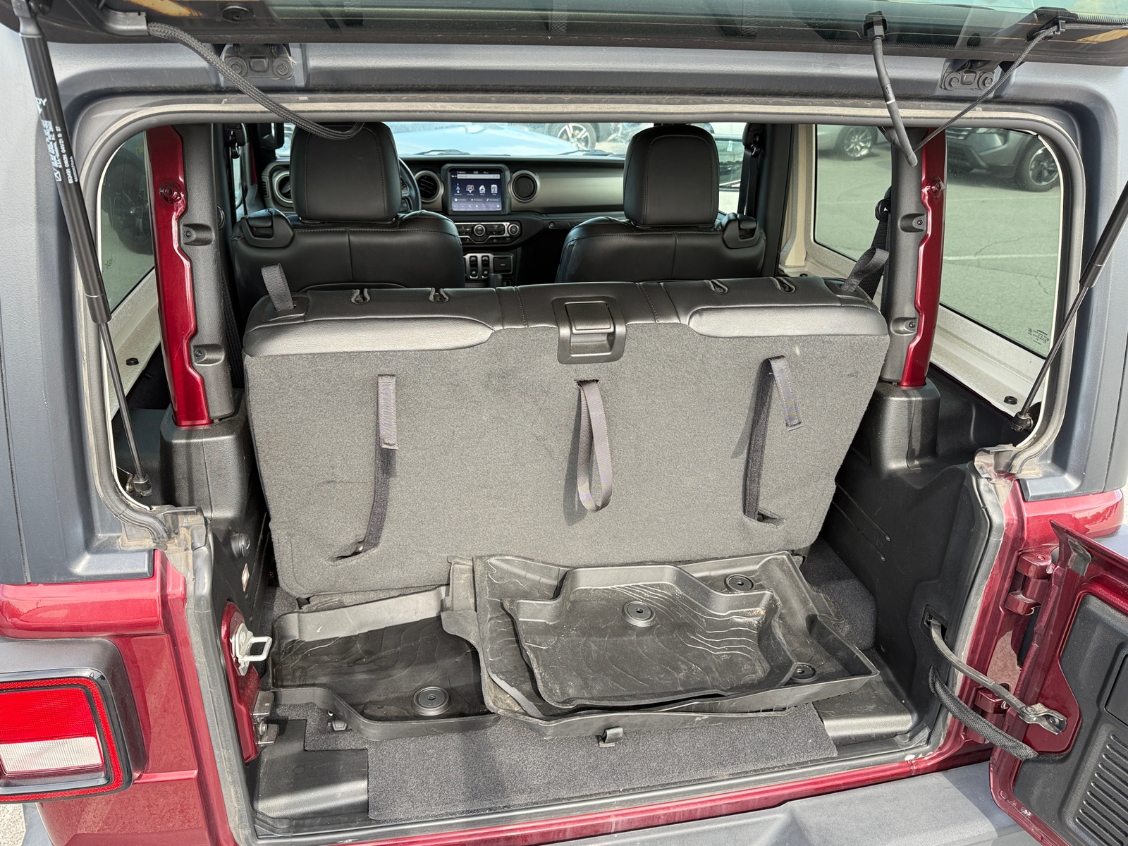 Thumbnail: 2021 Jeep Wrangler - 7