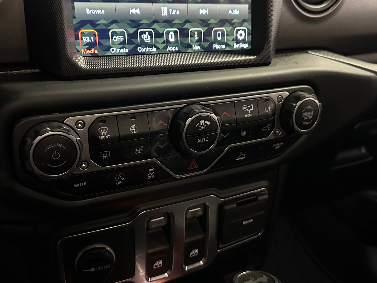 Thumbnail: 2021 Jeep Wrangler - 4