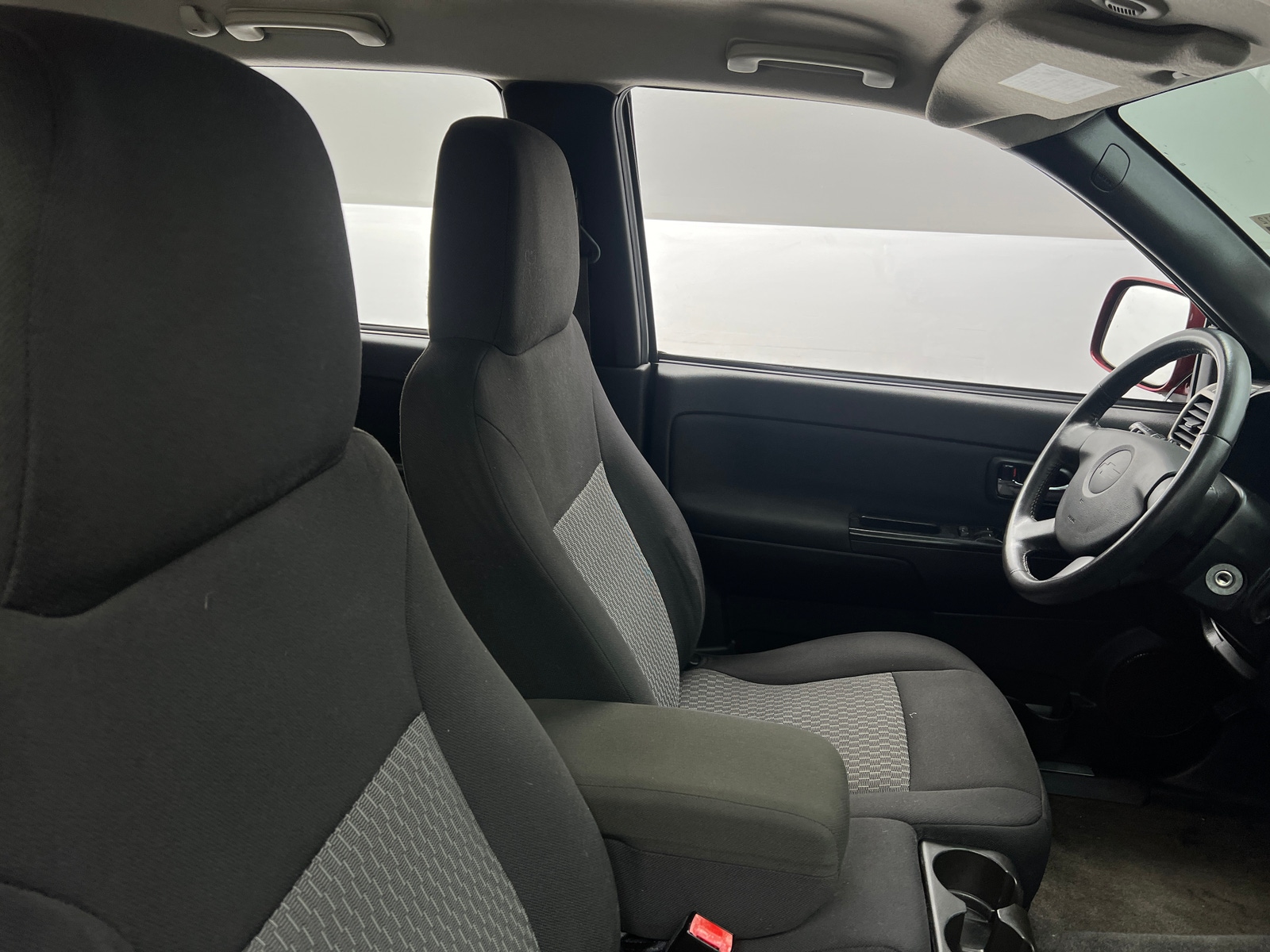 Thumbnail: 2011 Chevrolet Colorado - 2