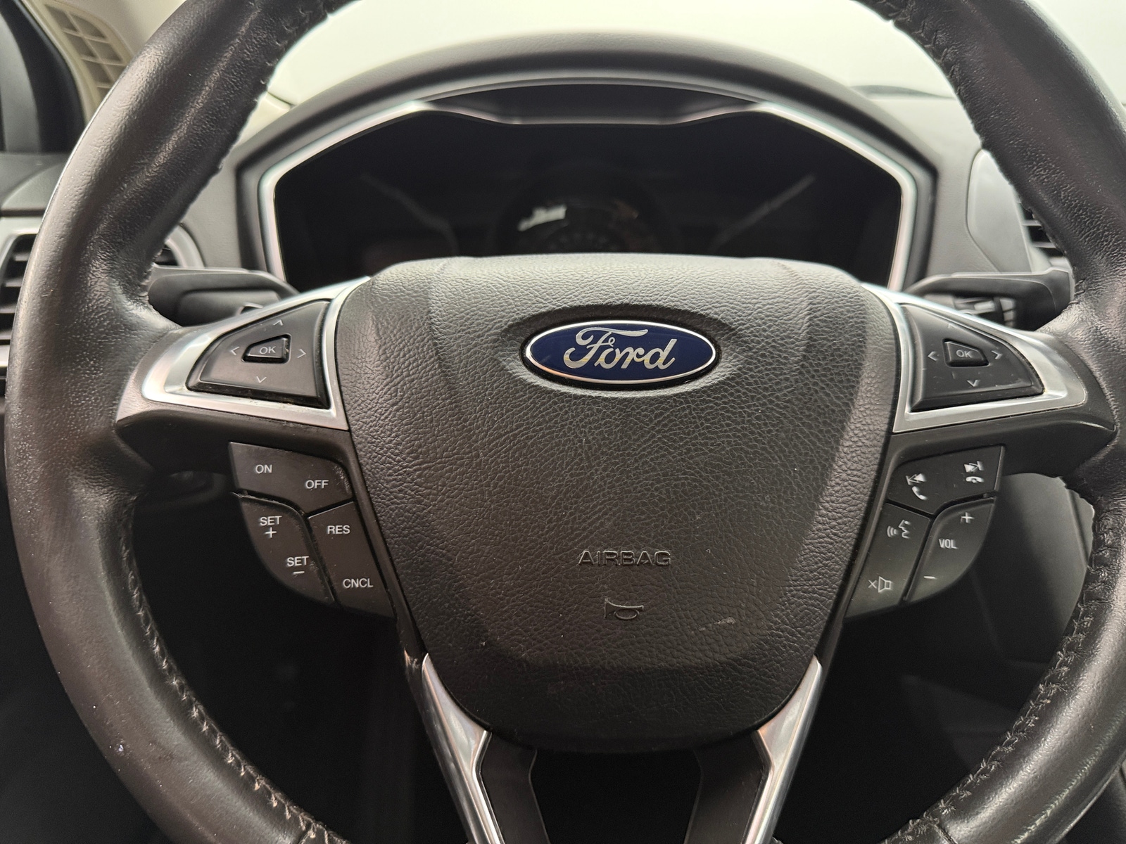 Thumbnail: 2015 Ford Fusion - 4
