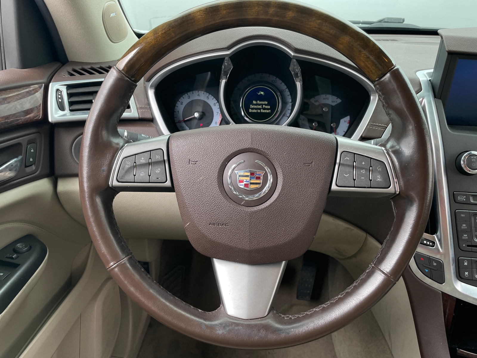 Thumbnail: 2012 Cadillac SRX - 4