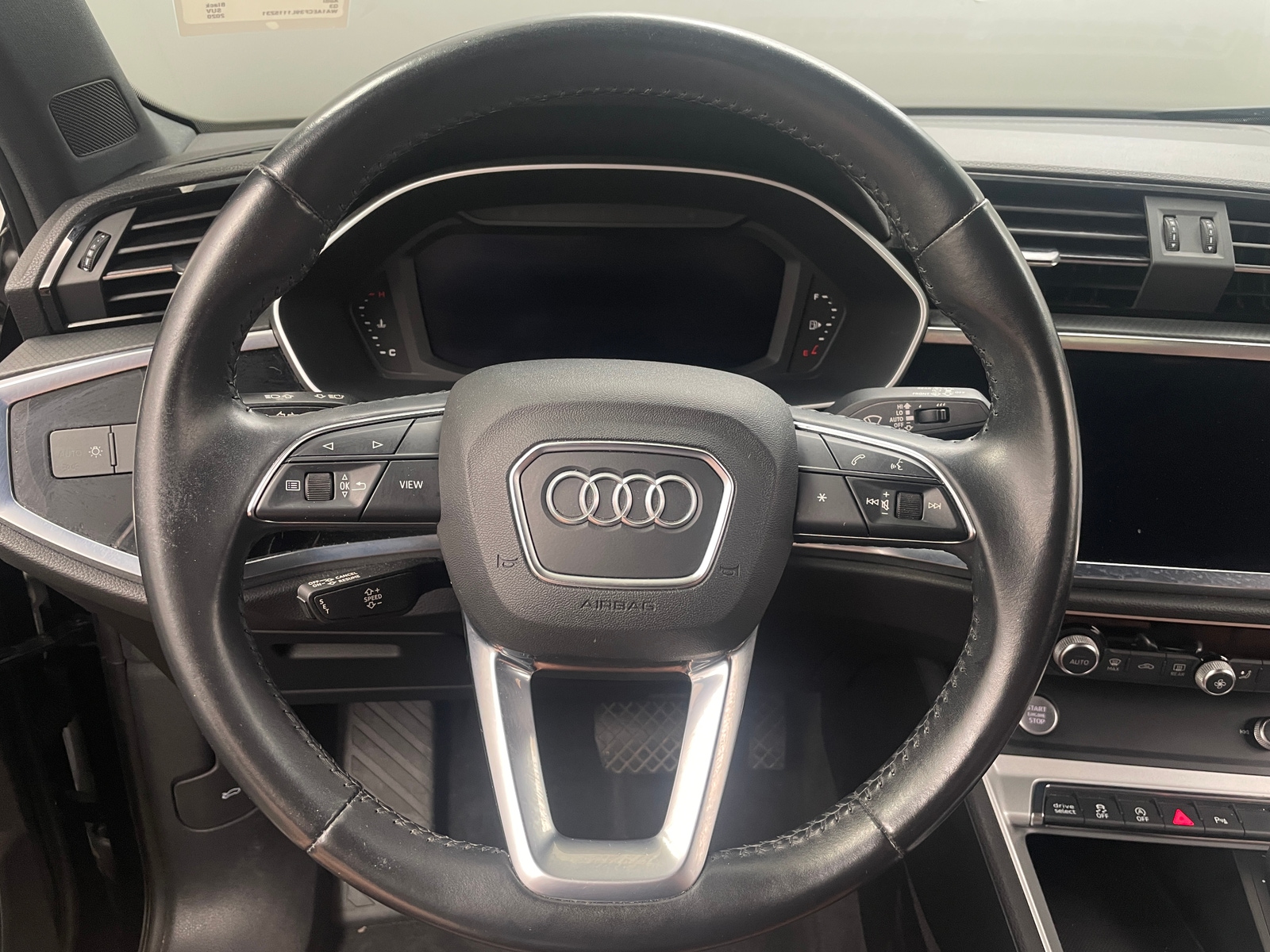 Thumbnail: 2020 Audi Q3 - 4