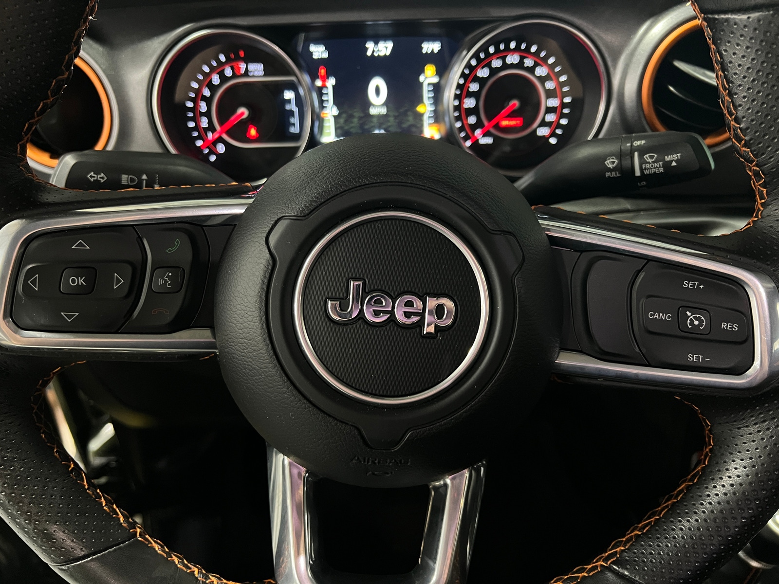 Thumbnail: 2022 Jeep Gladiator - 5