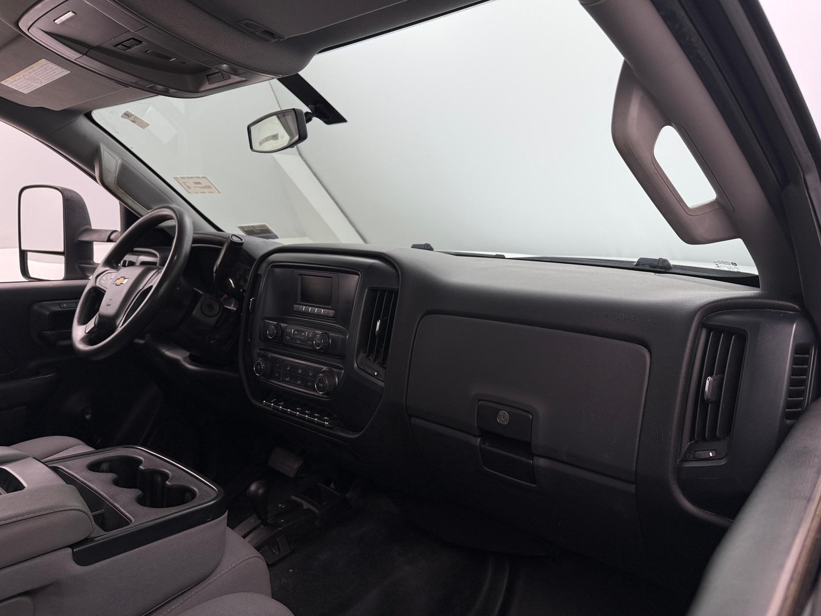 Thumbnail: 2017 Chevrolet Silverado 2500 - 3