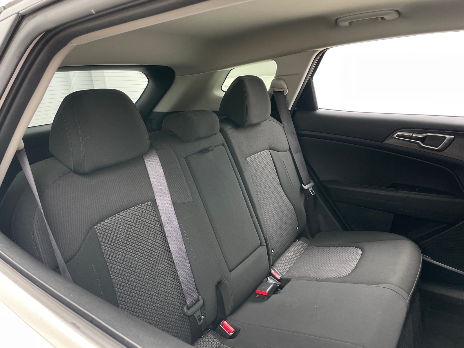 Thumbnail: 2023 Kia Sportage - 6