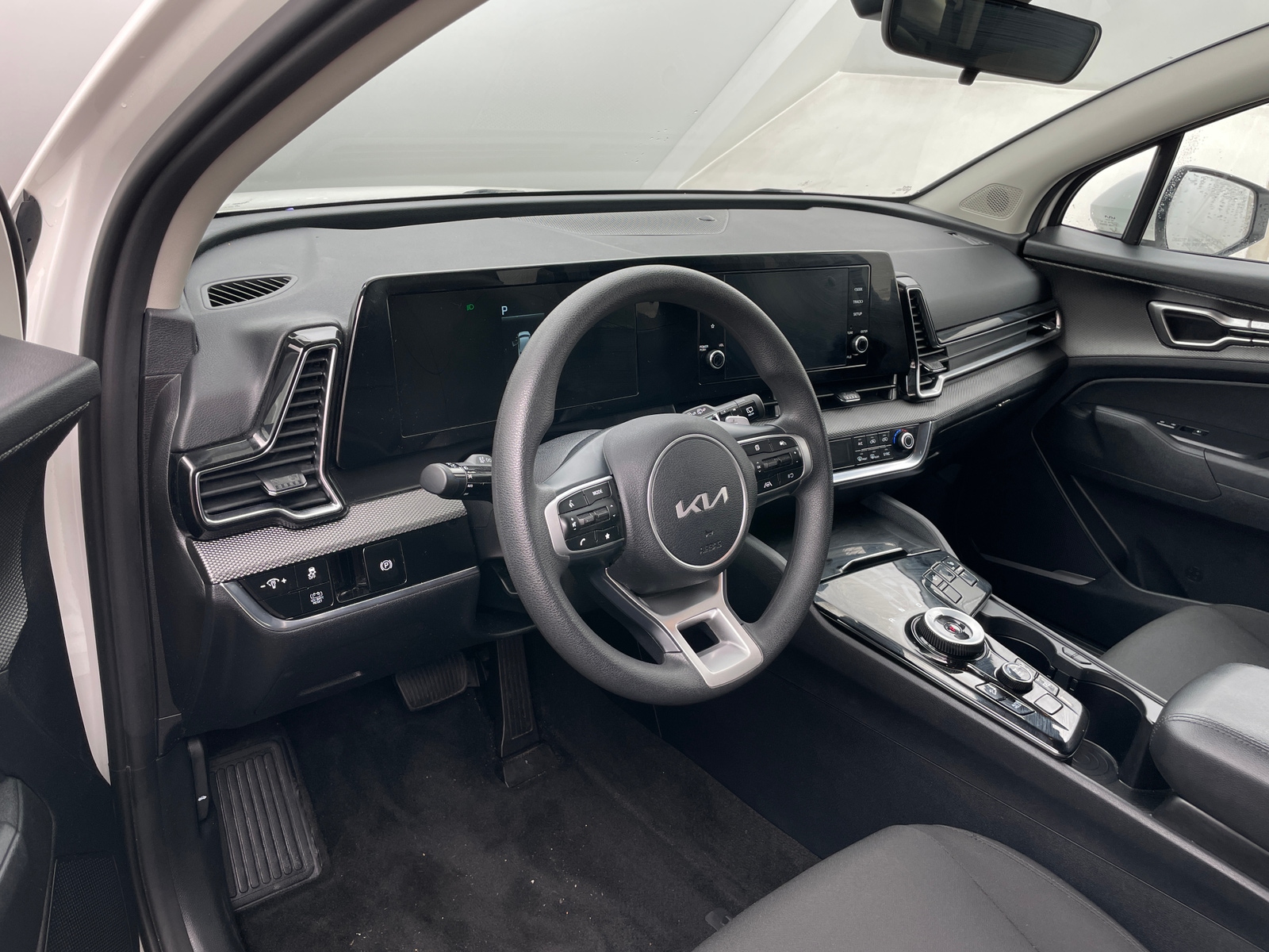 Thumbnail: 2023 Kia Sportage - 3