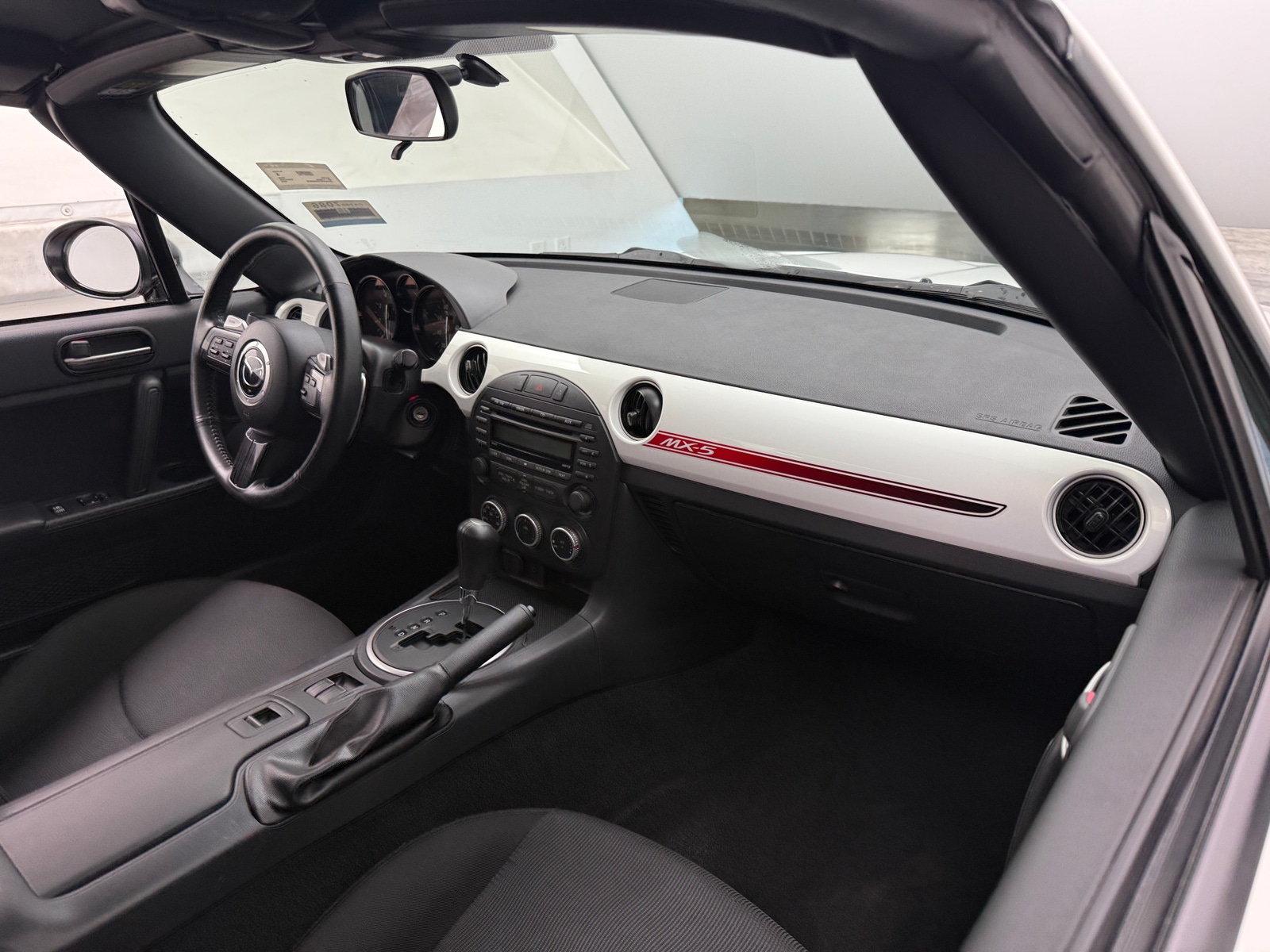 Thumbnail: 2013 Mazda MX-5 Miata - 3