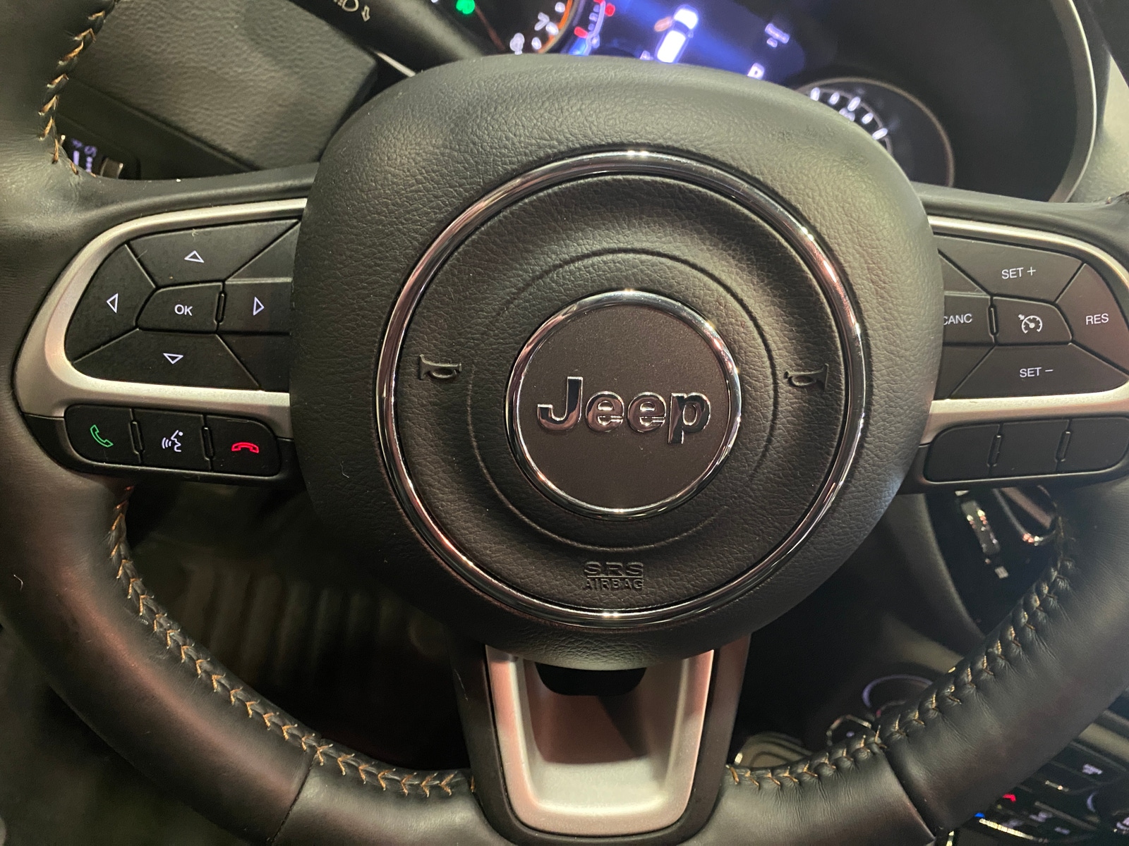 Thumbnail: 2018 Jeep Compass - 4