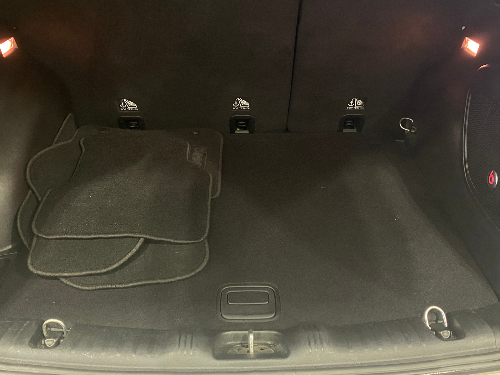 Thumbnail: 2018 Jeep Compass - 6