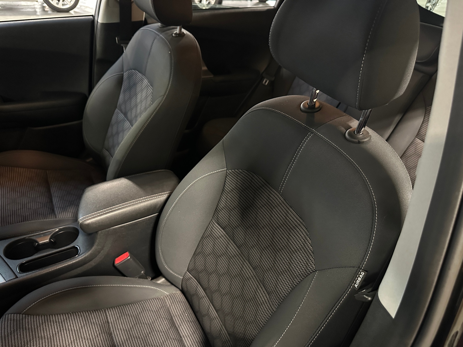 Thumbnail: 2018 Kia Niro - 2