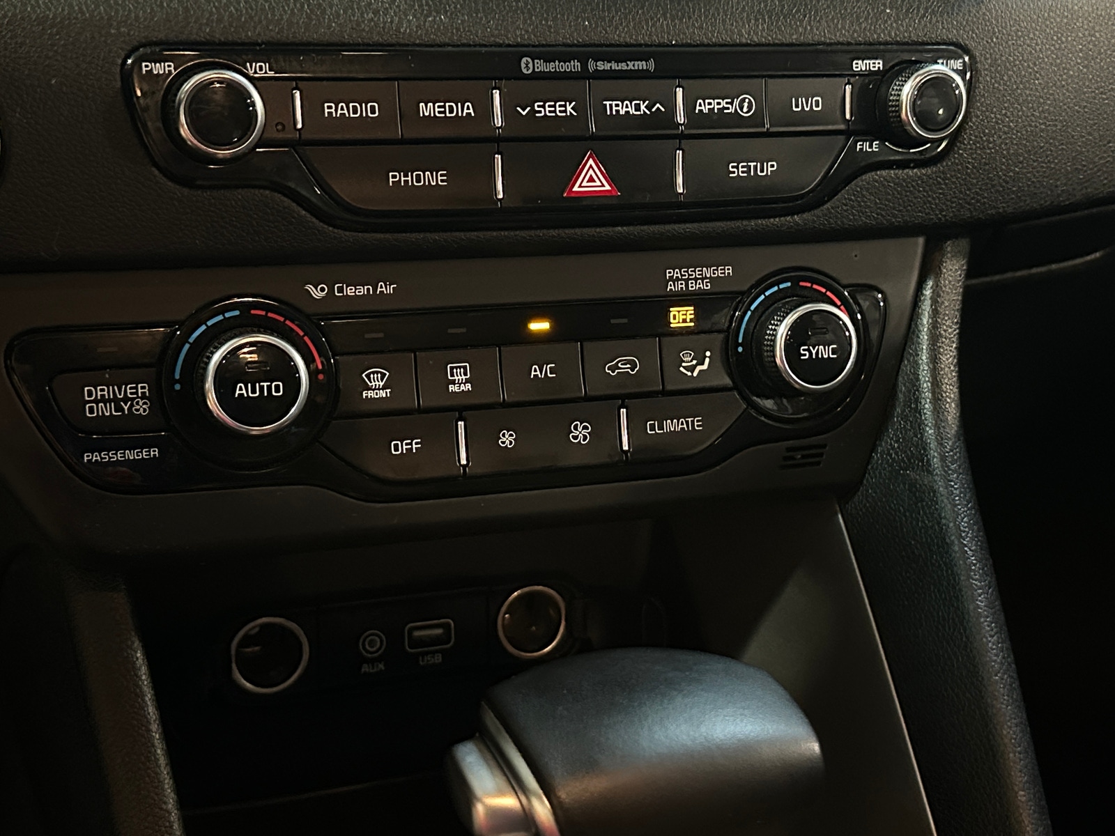 Thumbnail: 2018 Kia Niro - 4